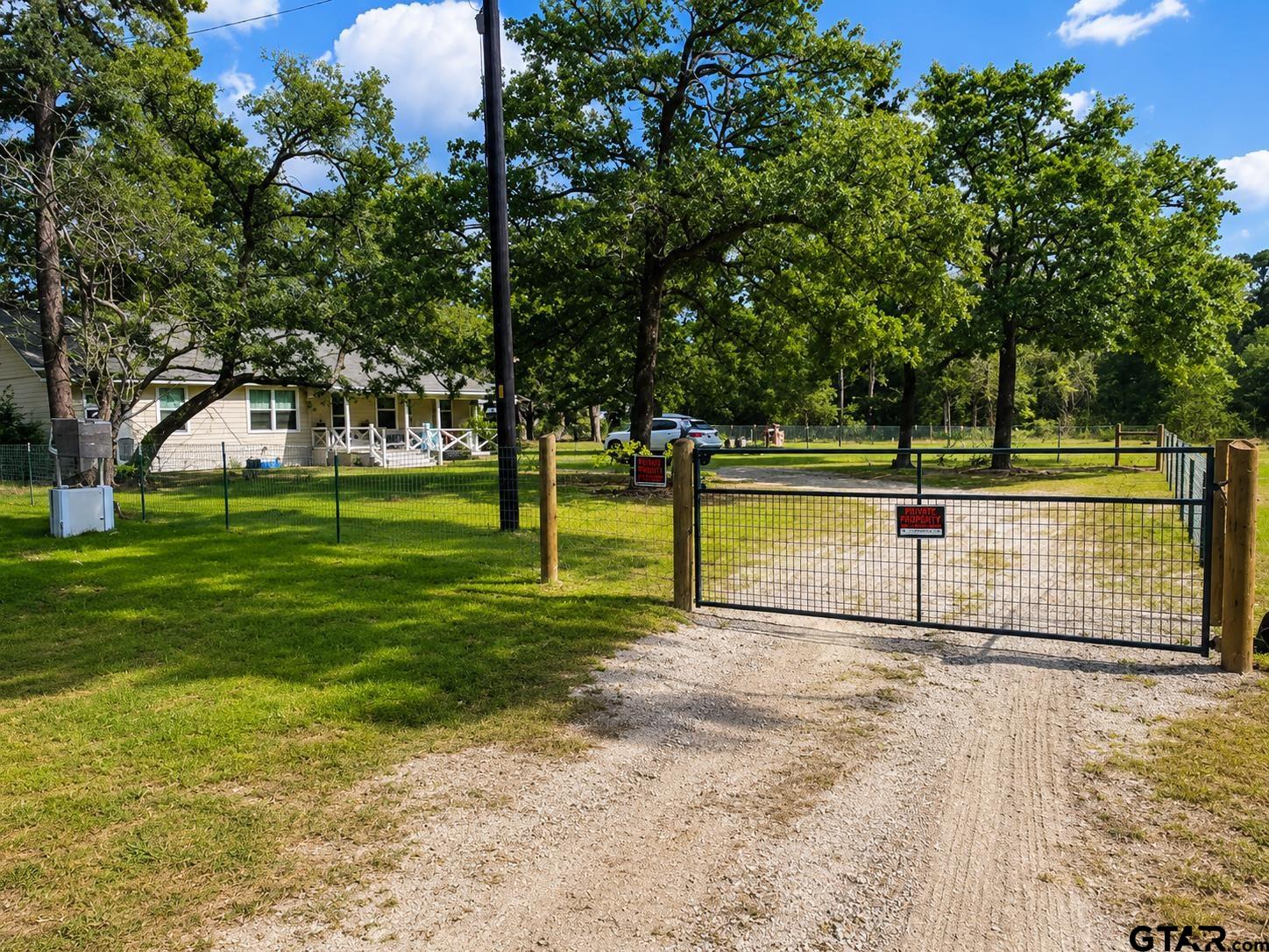 10038 County Road 313 E