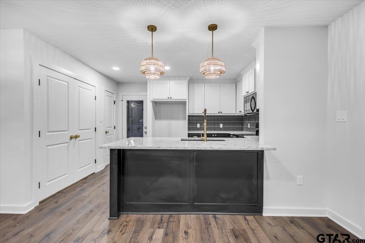 917 Crosby St.