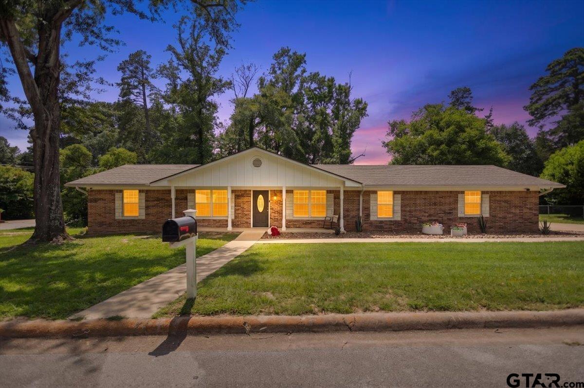 Photo 1 of 43 — 413 Angelina, Jacksonville, TX 75766