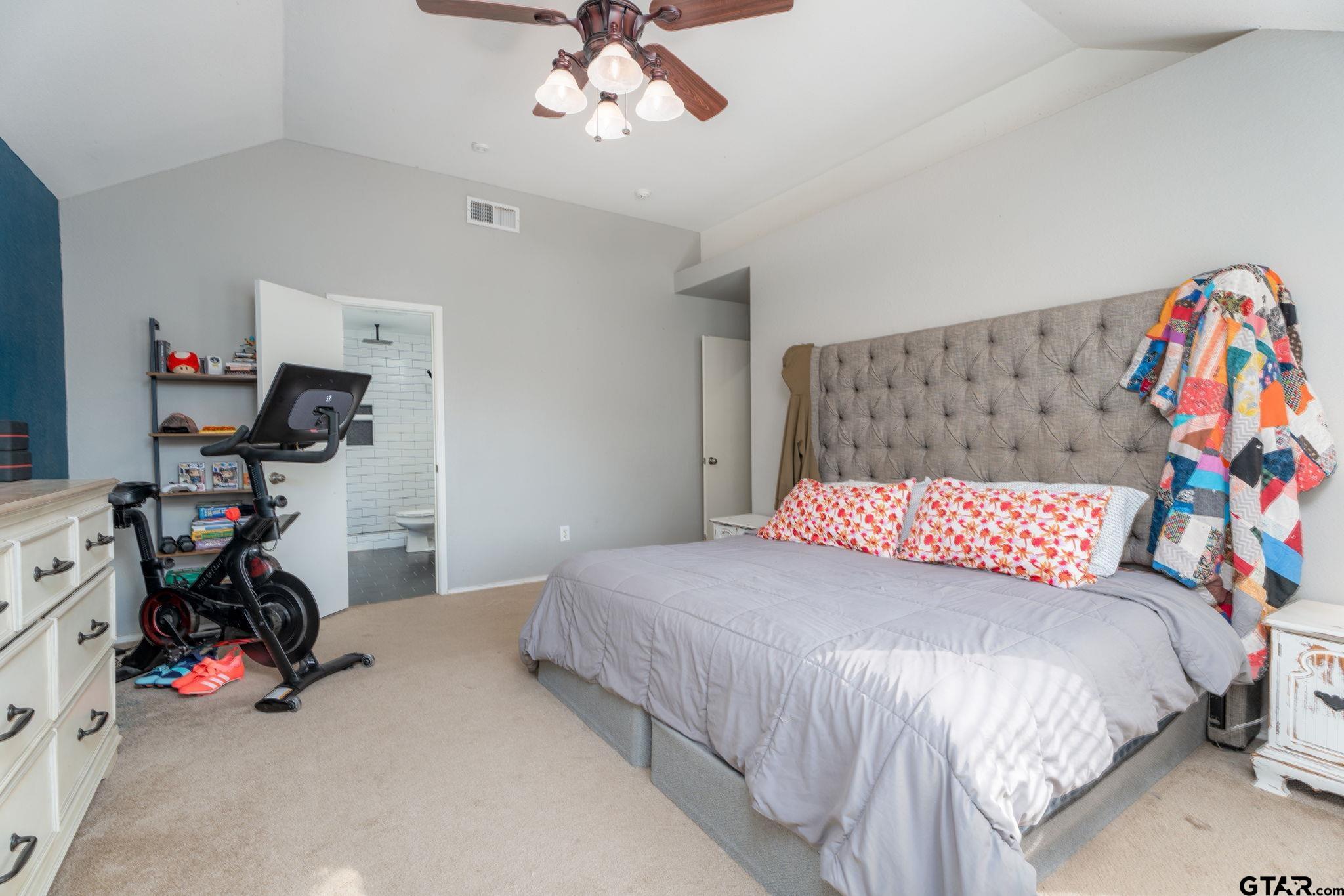 Bullard, Texas 75757, United States, 3 Bedrooms Bedrooms, ,2 BathroomsBathrooms,Residential,Pending,67353