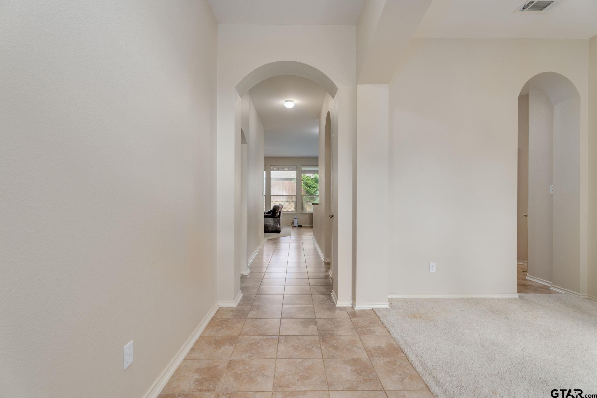 5821 Thompson Pl