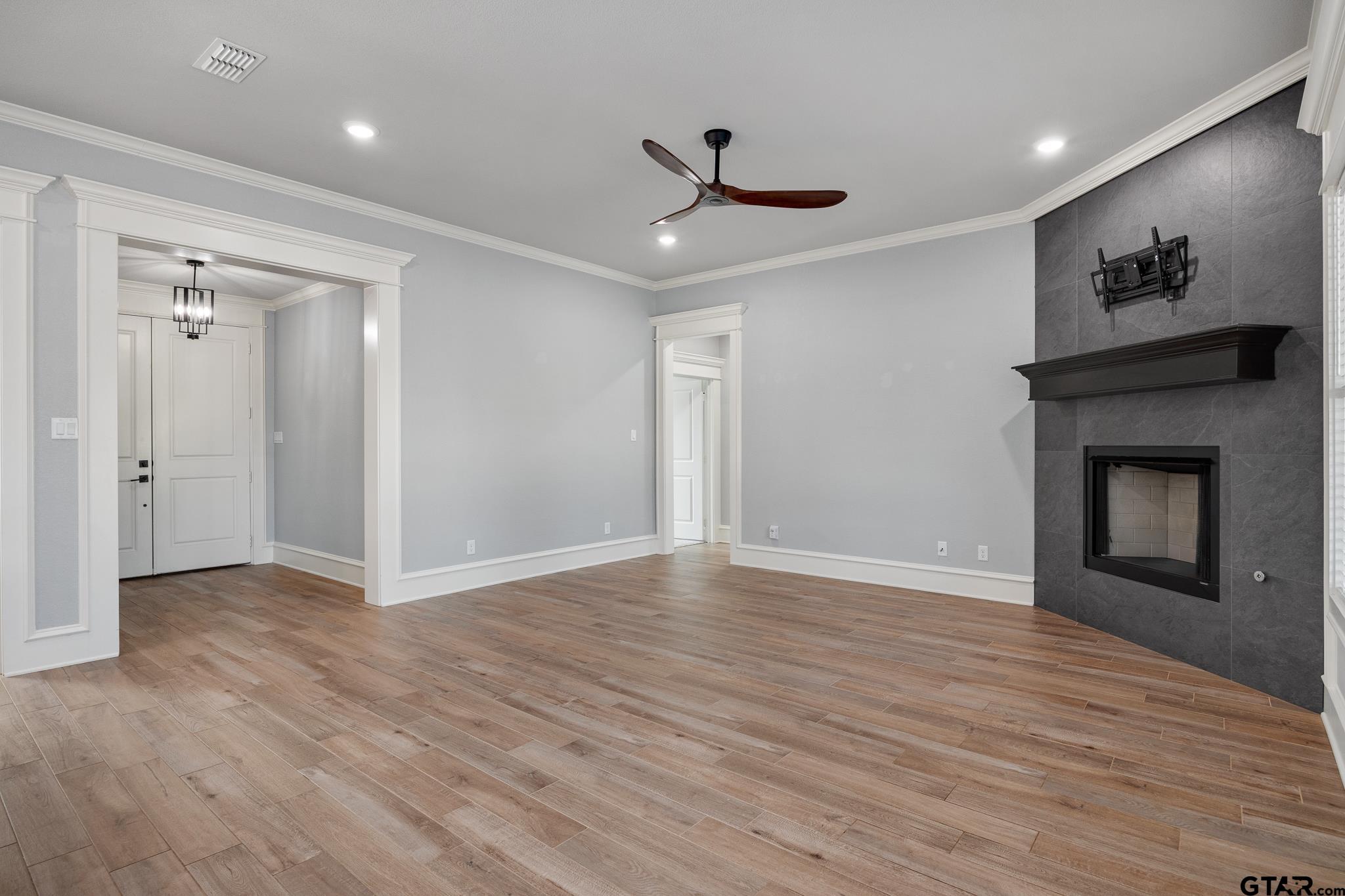 Tyler, Texas 75706, United States, 4 Bedrooms Bedrooms, ,3 BathroomsBathrooms,Residential,Active,254117