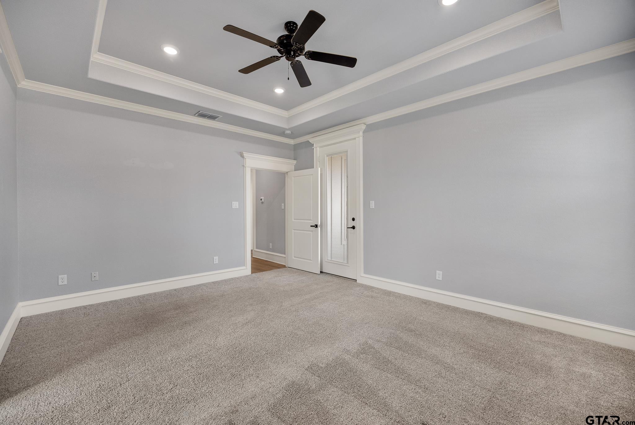 Tyler, Texas 75706, United States, 4 Bedrooms Bedrooms, ,3 BathroomsBathrooms,Residential,Active,254117