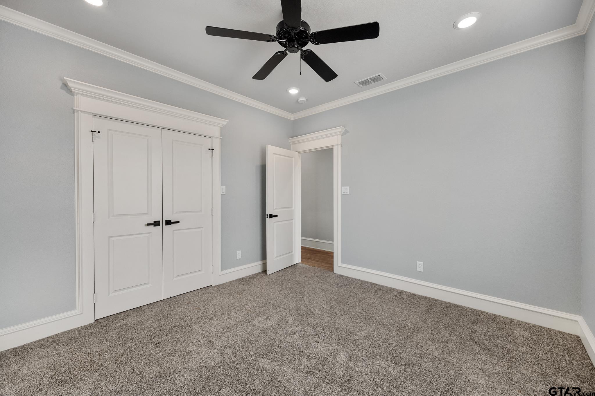 Tyler, Texas 75706, United States, 4 Bedrooms Bedrooms, ,3 BathroomsBathrooms,Residential,Active,254117