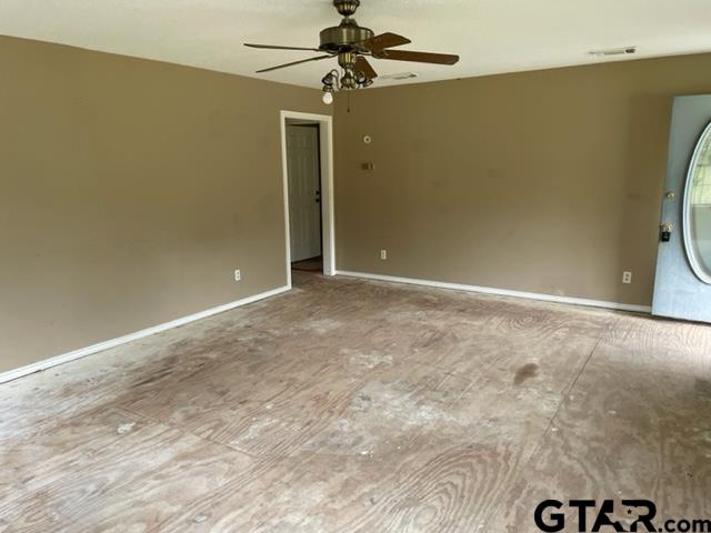 Mineola, Texas 75773, United States, 4 Bedrooms Bedrooms, ,3 BathroomsBathrooms,Residential,Pending,53419