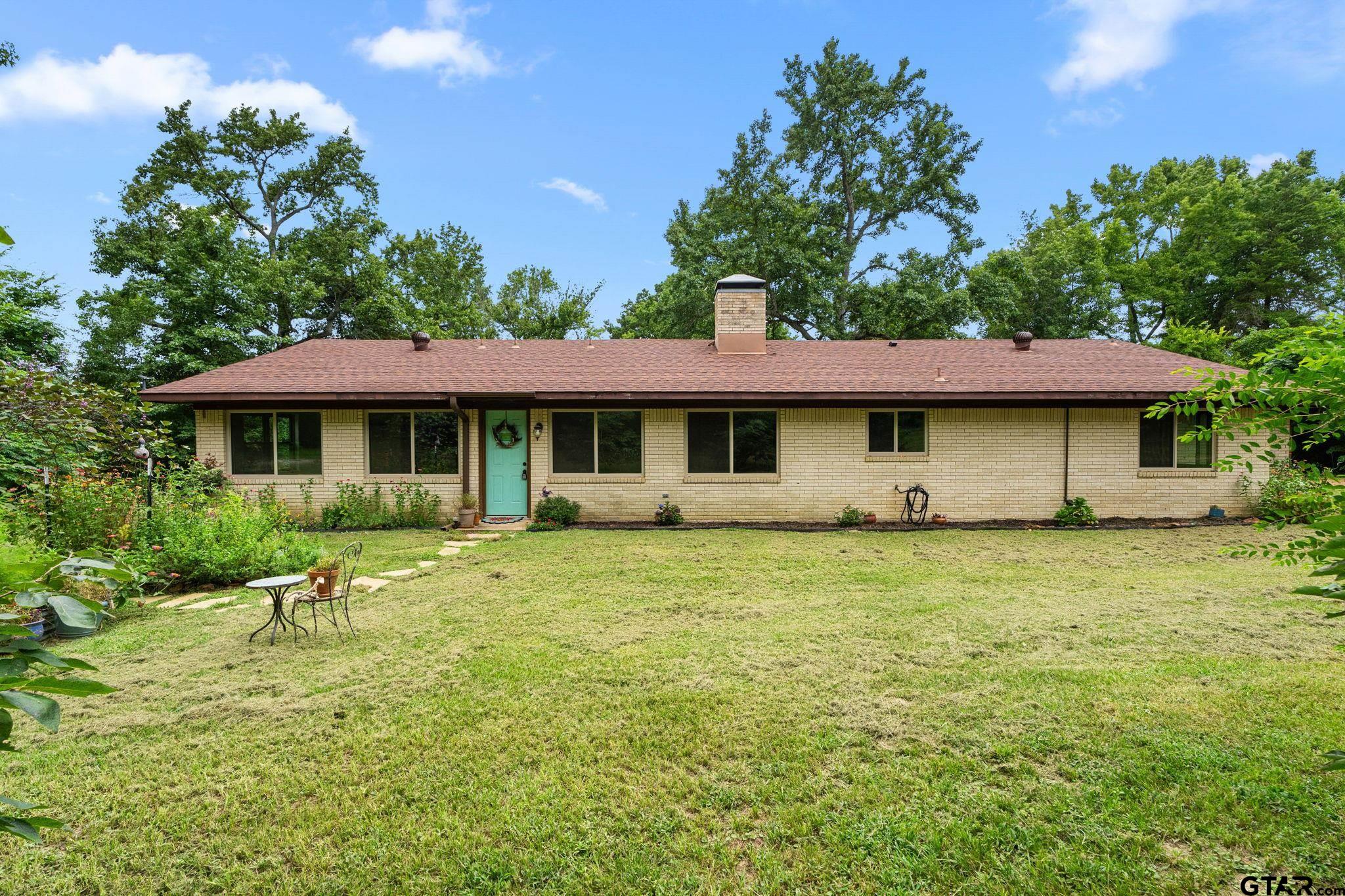 10401 County Road 1141 (Negem Rd)