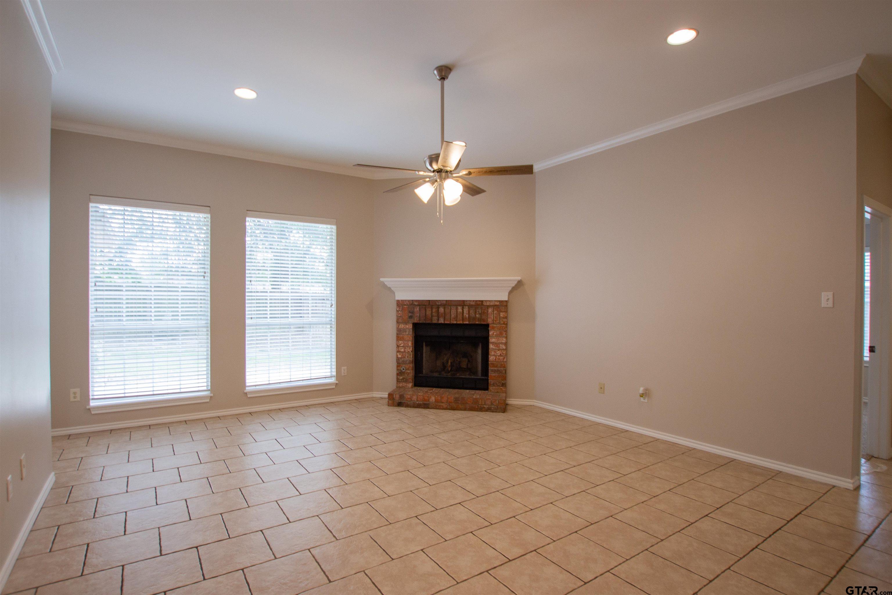 5716 Bostick Dr