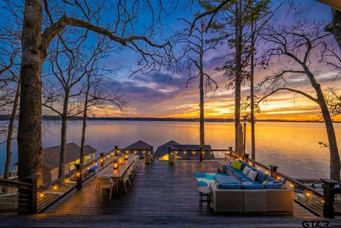 1010 Mark Circle Scroggins TX 75480