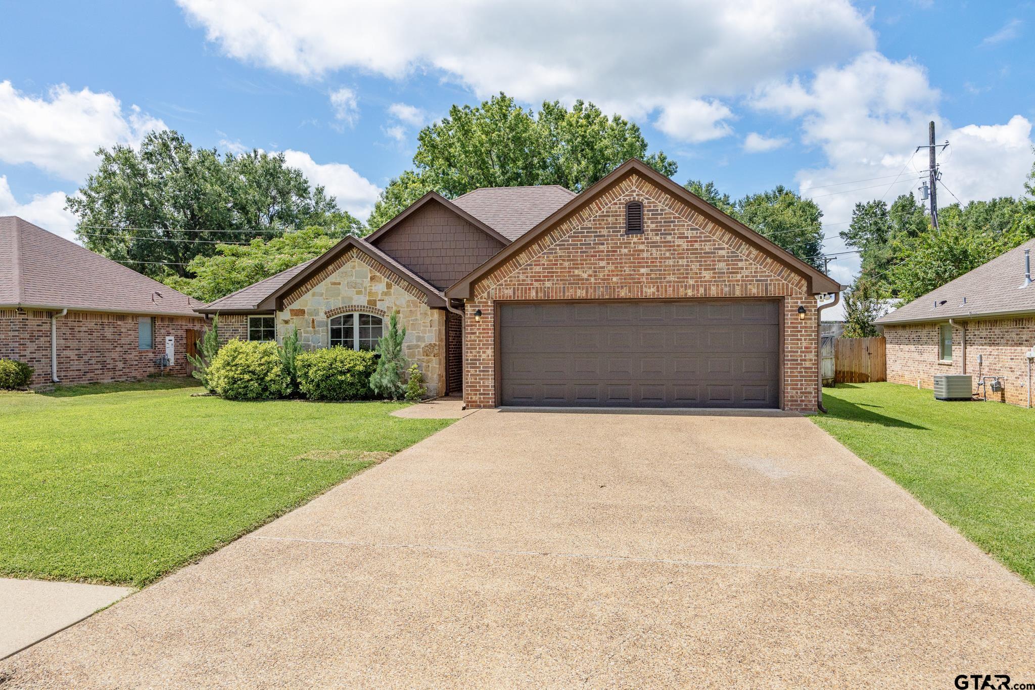 11171 WATER OAK DR