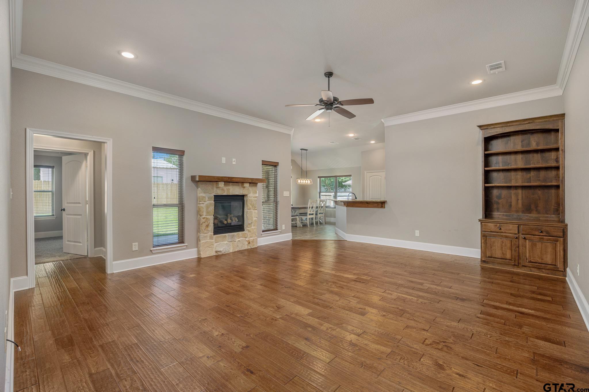 11171 WATER OAK DR