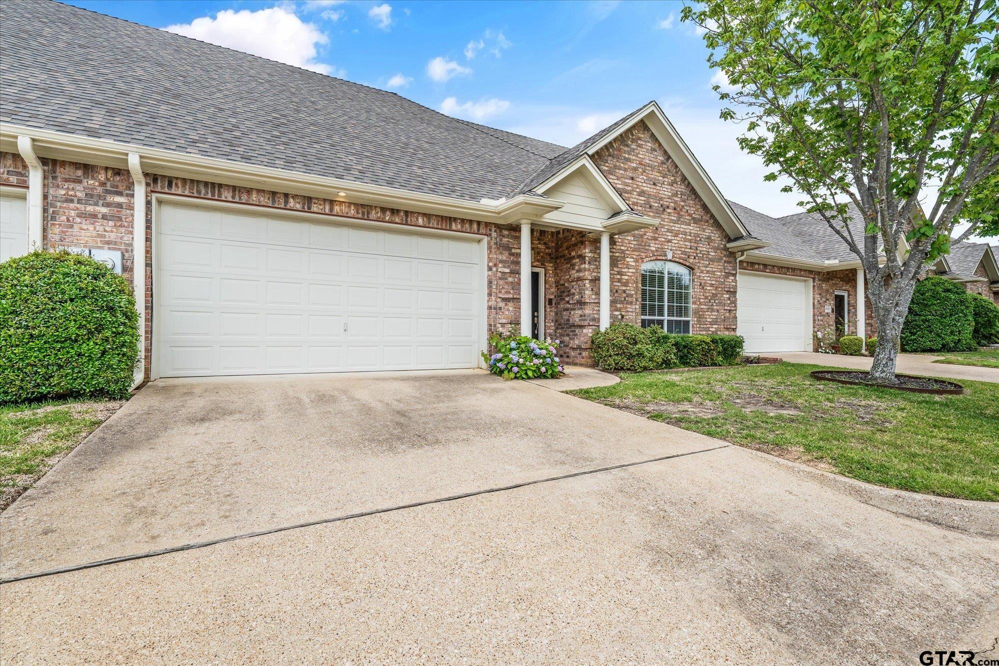 2413 DIETZ LANE