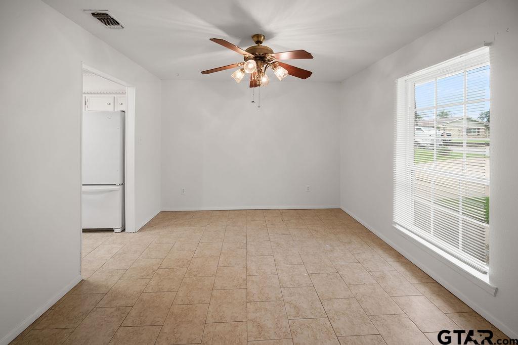 856 Avenue A