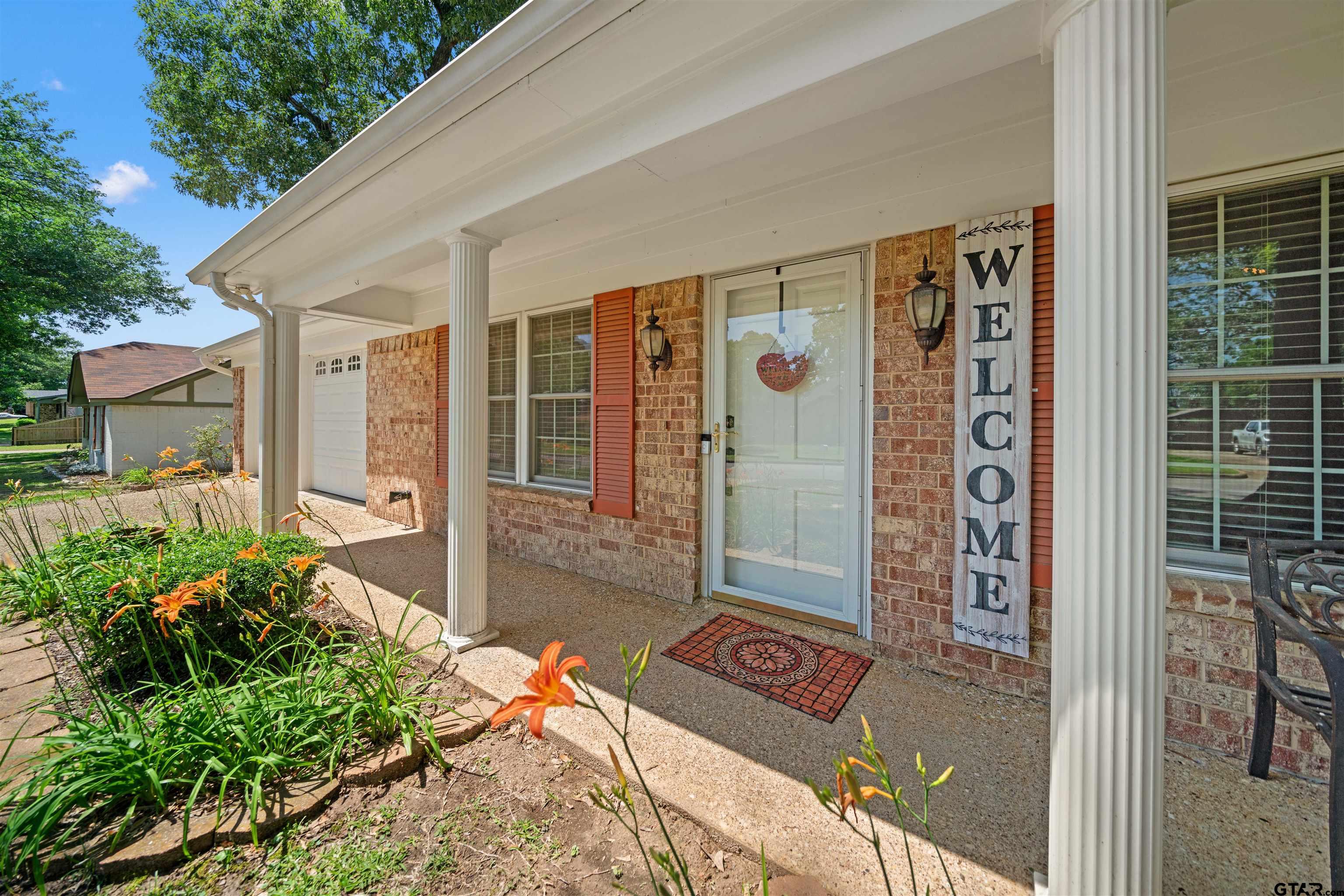 812 Jeffery Dr.