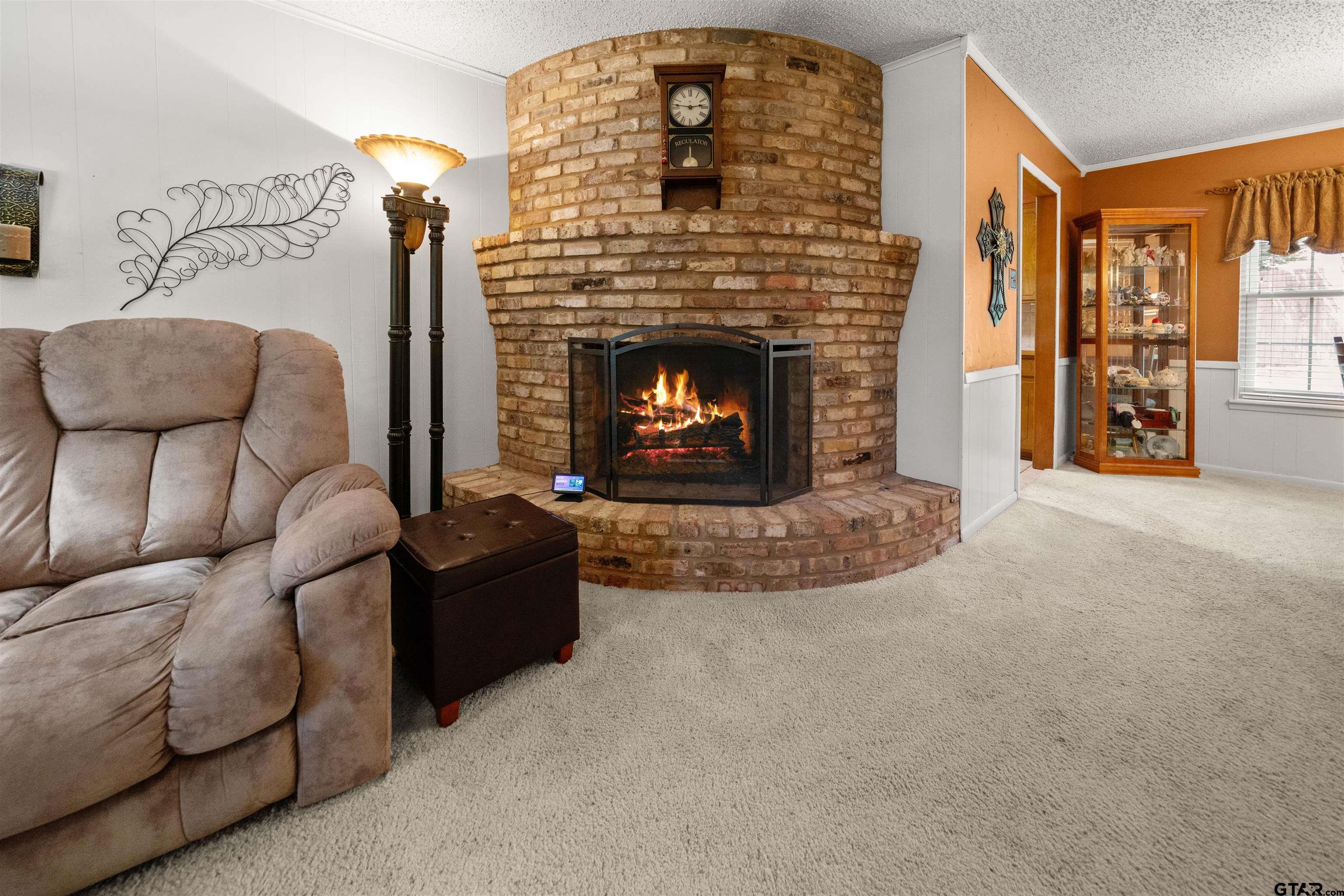 812 Jeffery Dr.
