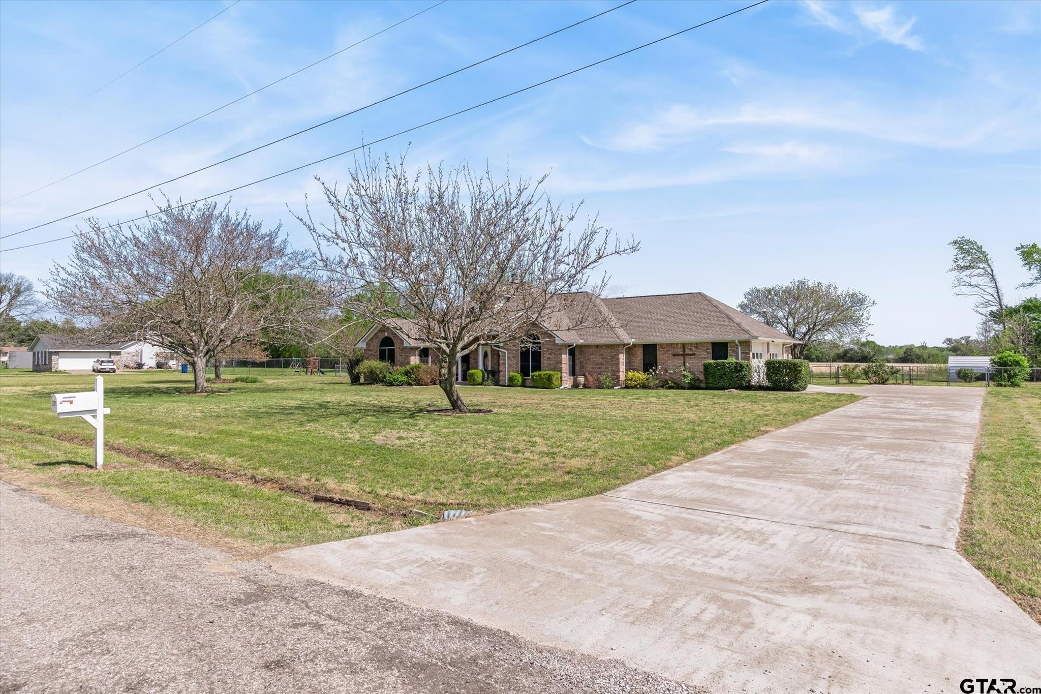 271 VZ County Road 4107