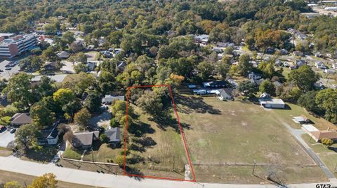 709 N Mill Henderson TX 75652