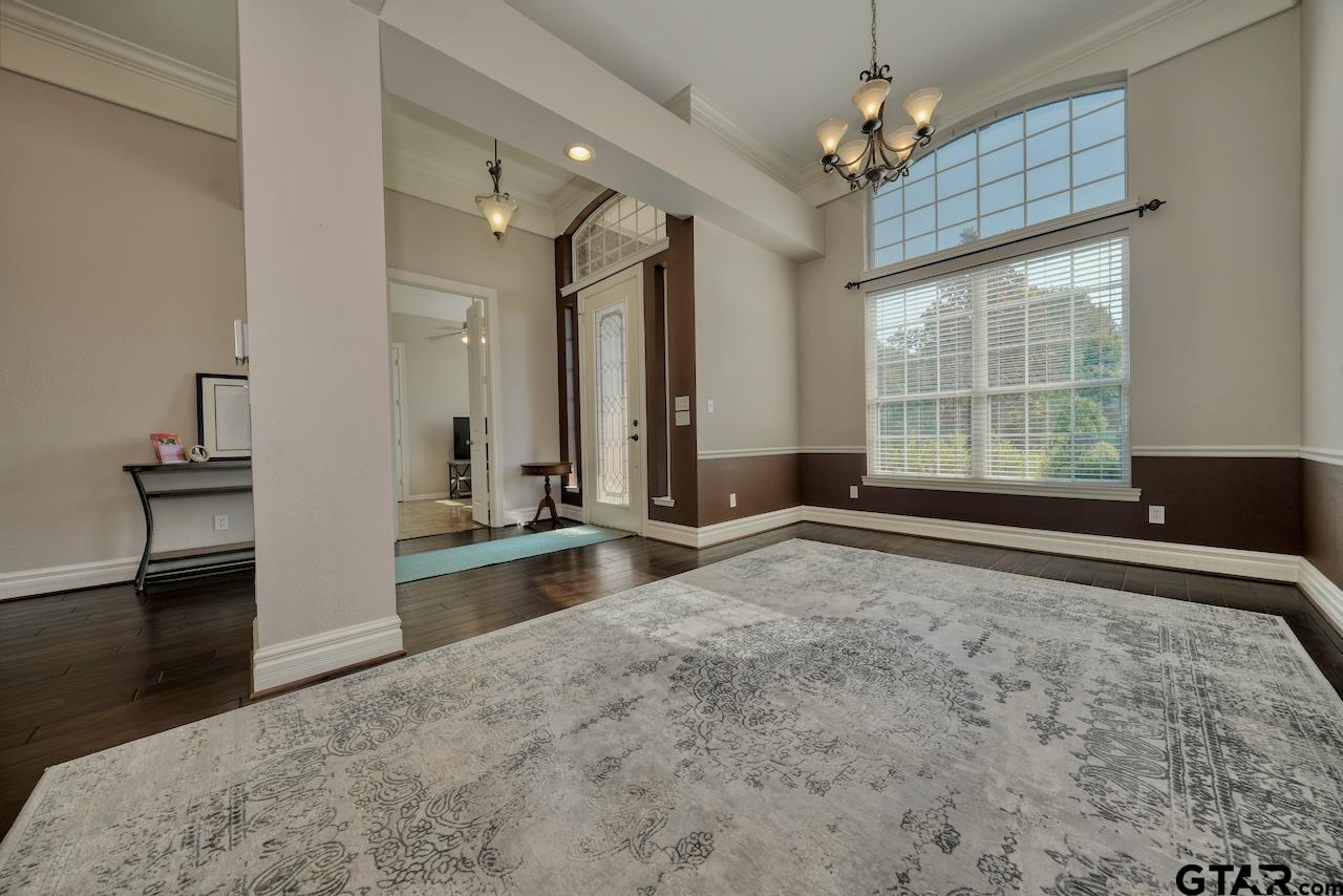 12971 Winding Oak