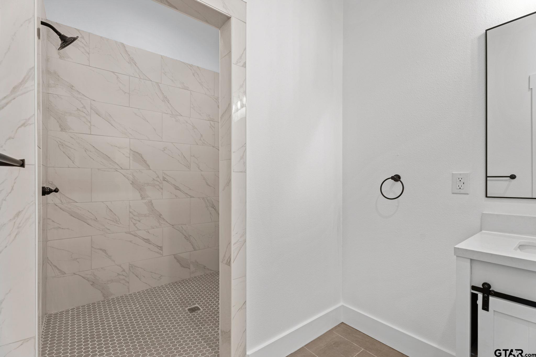 Mineola, Texas 75773, United States, 3 Bedrooms Bedrooms, ,2 BathroomsBathrooms,Residential,Active,12092