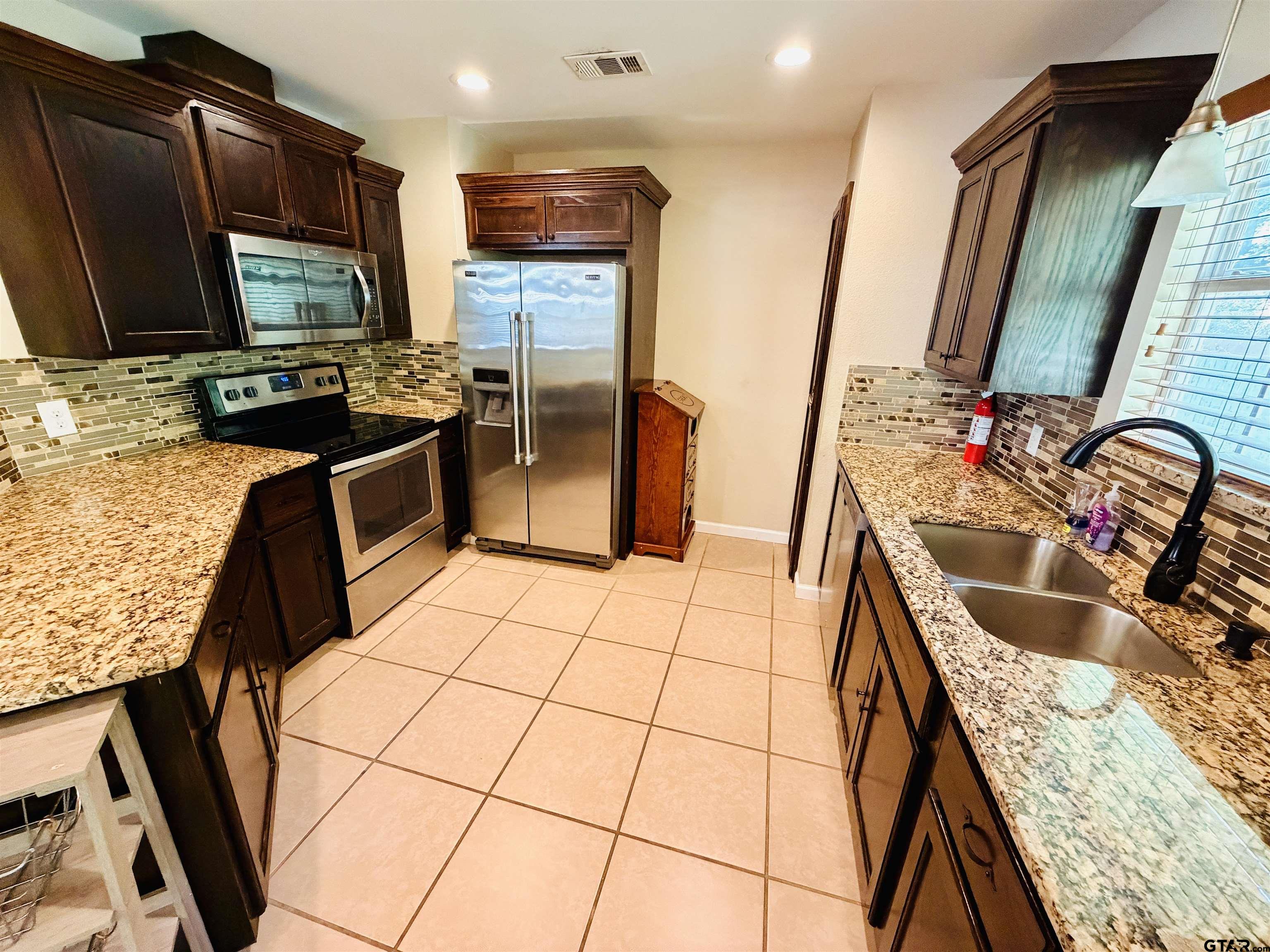 513 Therese Court