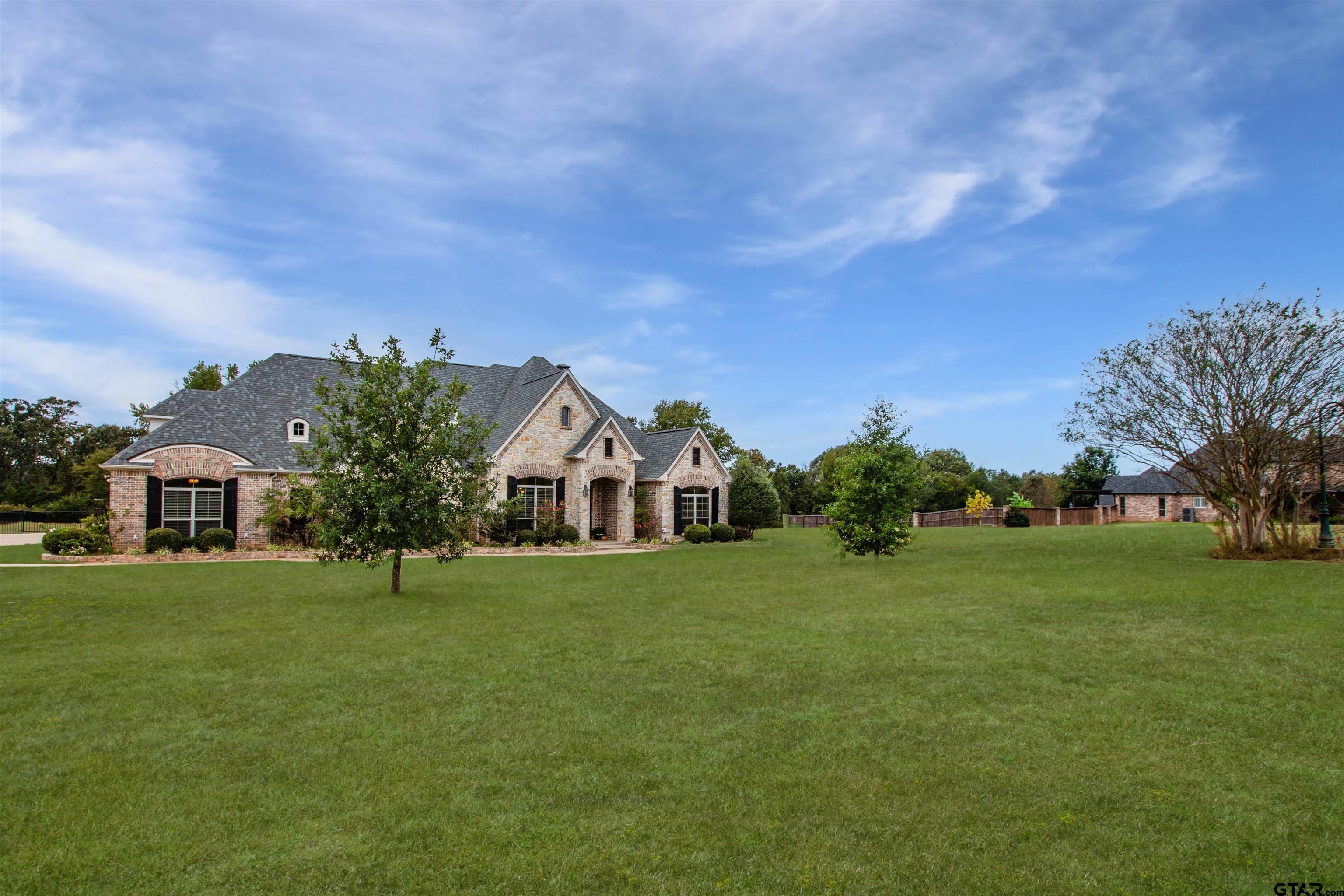 21882 Syrah Ln