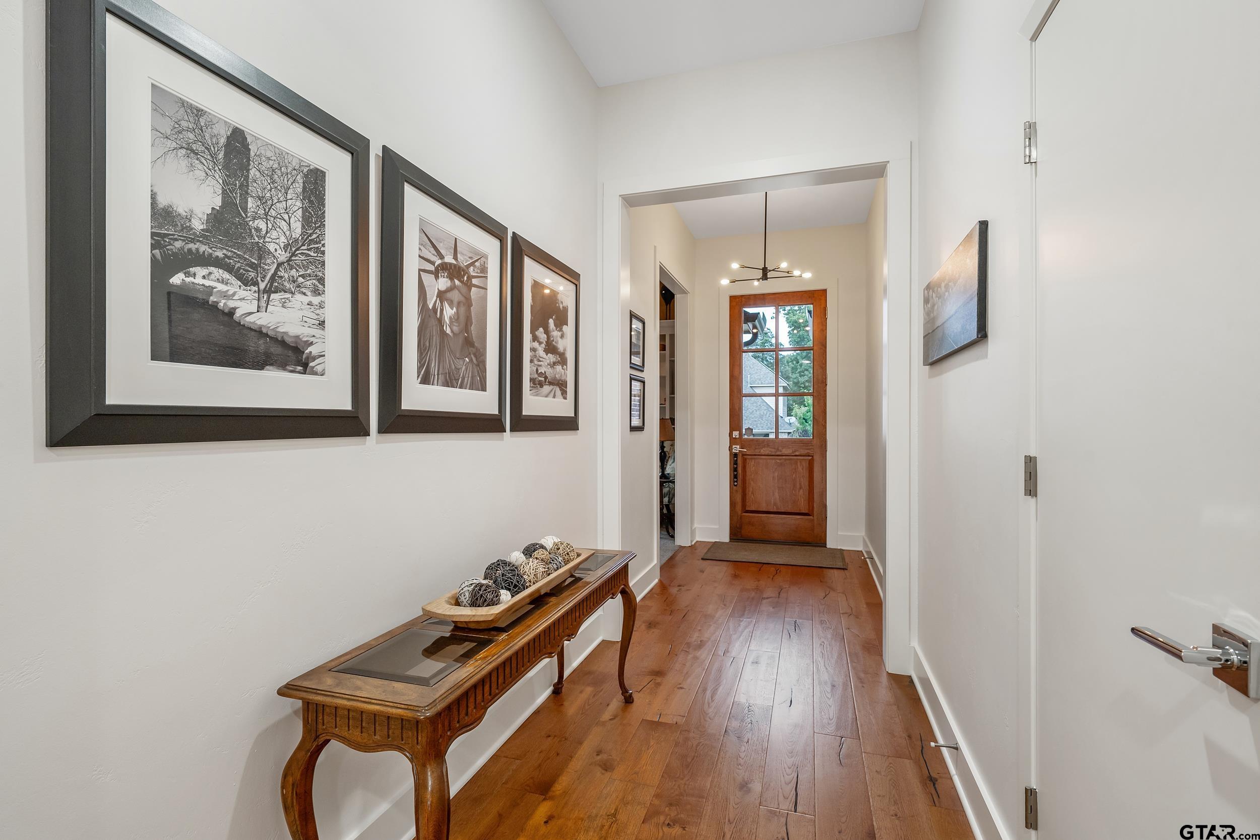 763 Hampton Hill