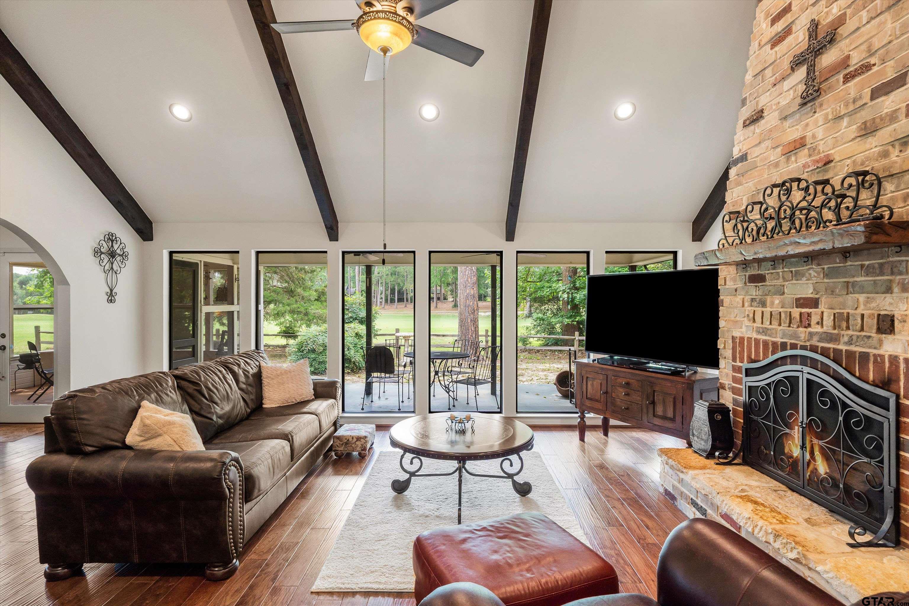 442 Greenbriar Trail