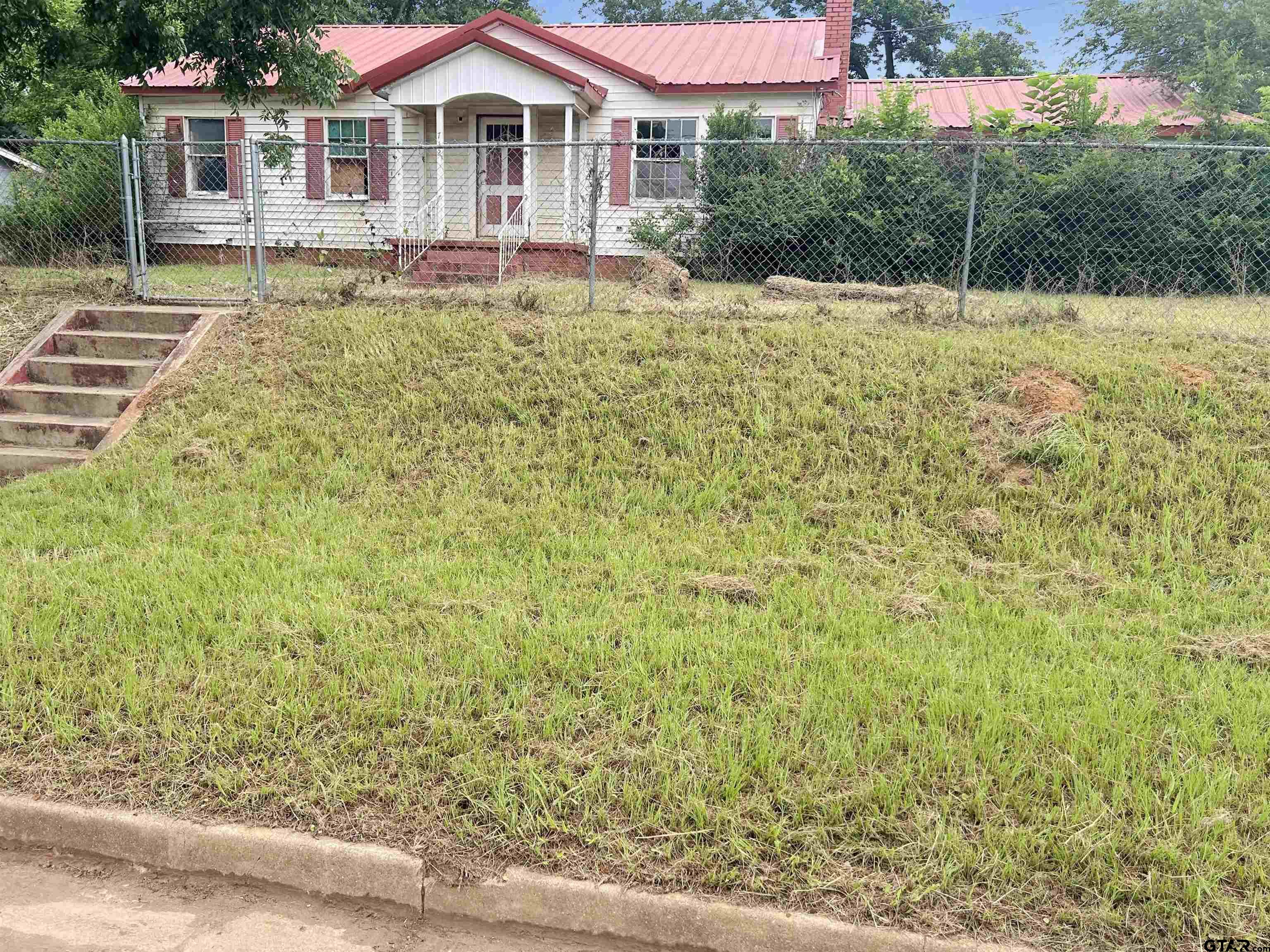 Jacksonville, Texas 75766, United States, 2 Bedrooms Bedrooms, ,2 BathroomsBathrooms,Residential,Active,176097