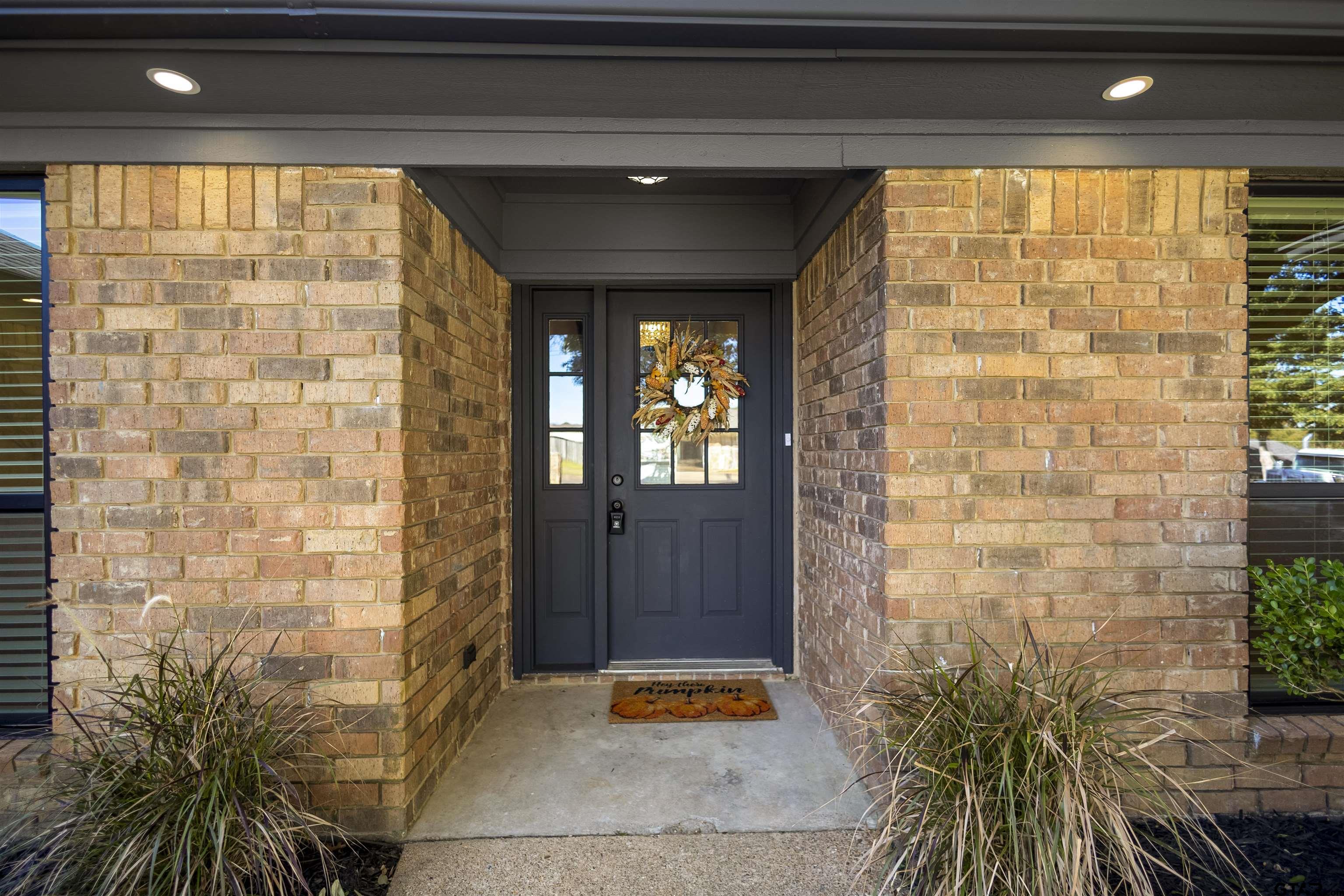 1611 Shady Creek Circle