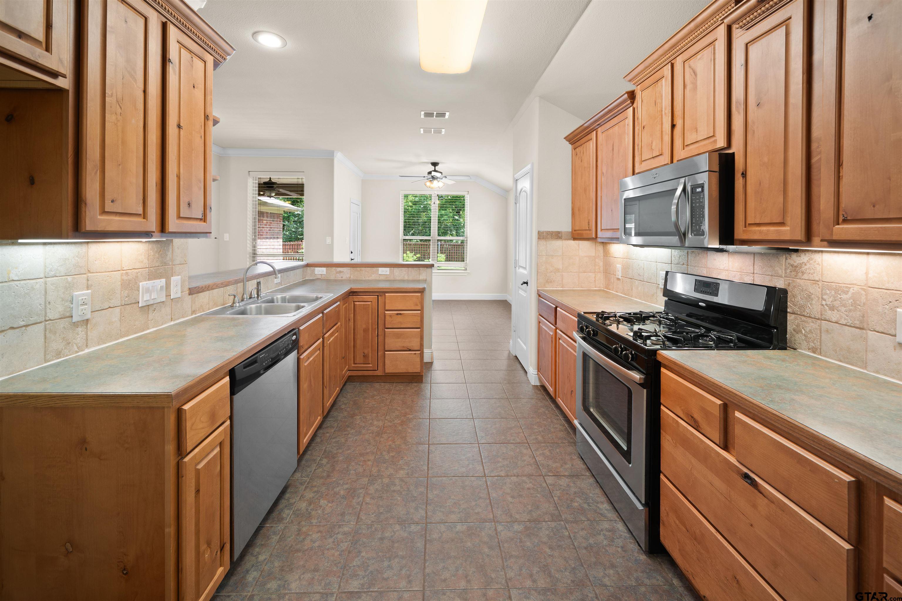 2559 Lazy Acres Ln