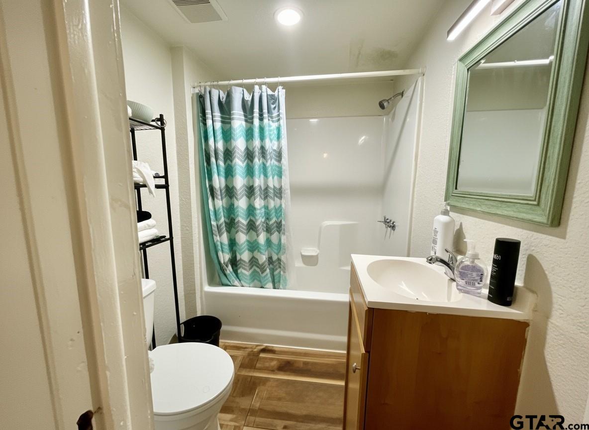 2846 Gillespie Street