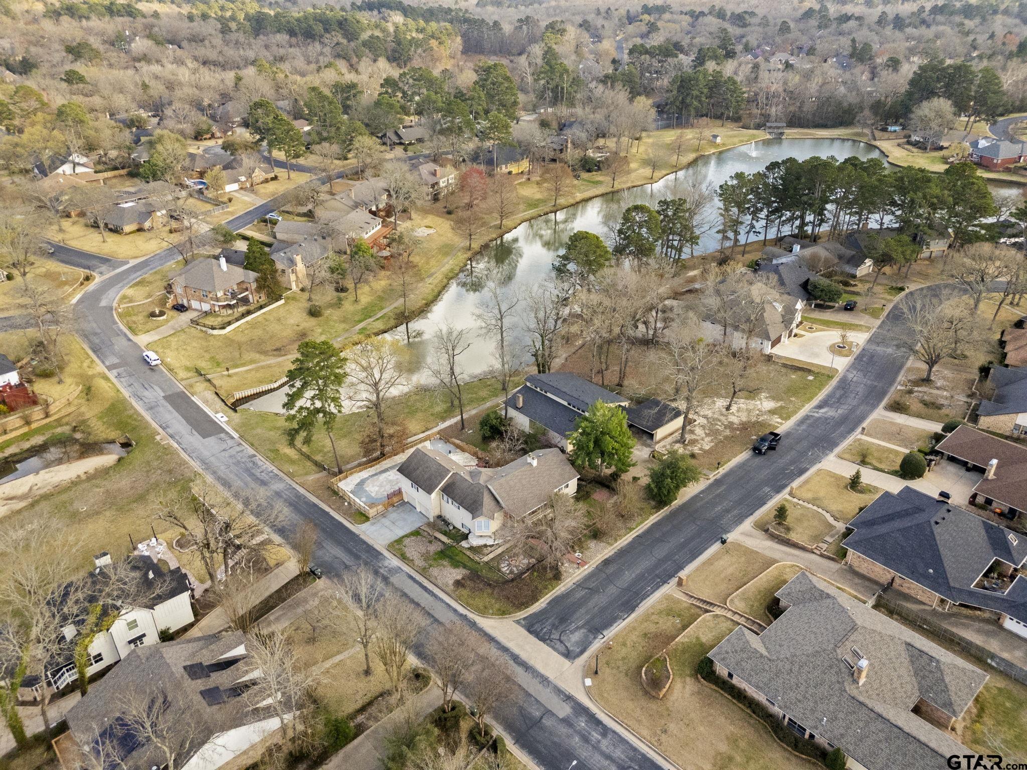 3700 Lake Vista Circle