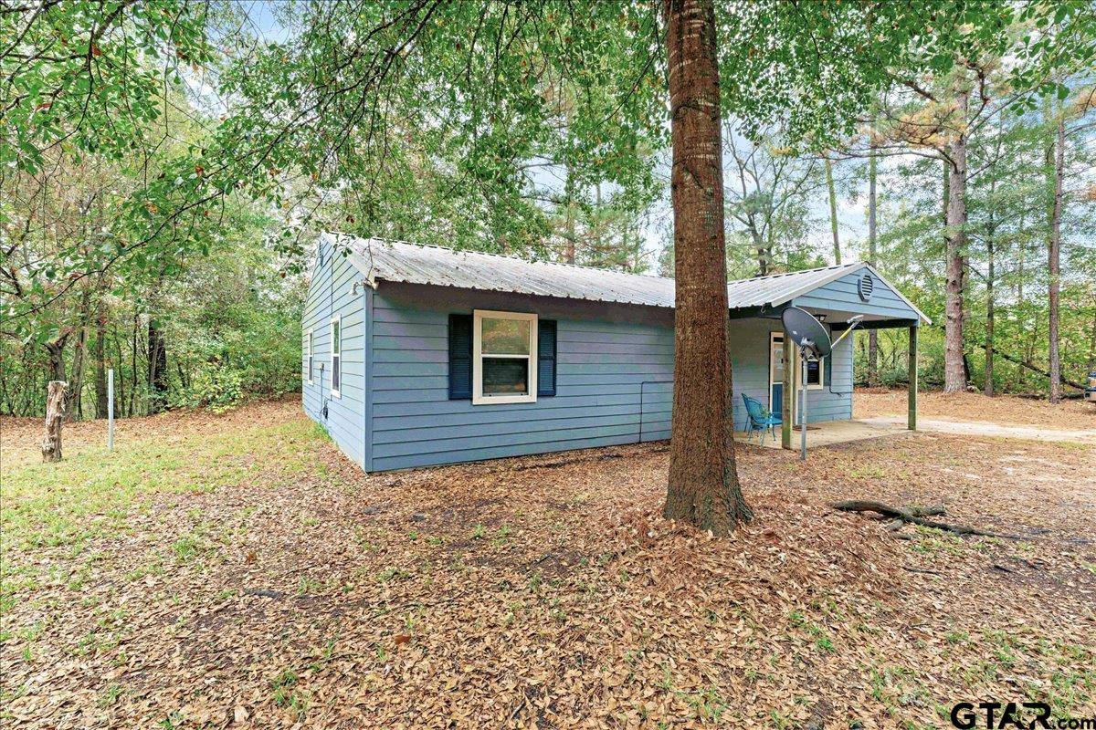 230 Private Road 7422