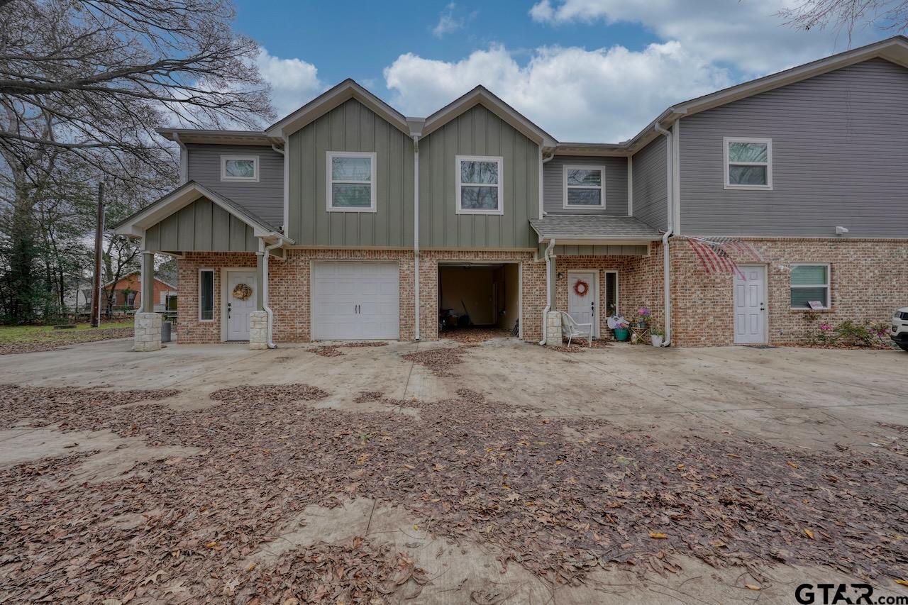 205 W. Valley St.