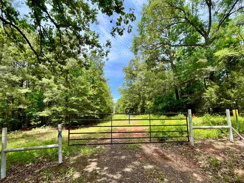 3825 FM 2064N Troup TX 75789