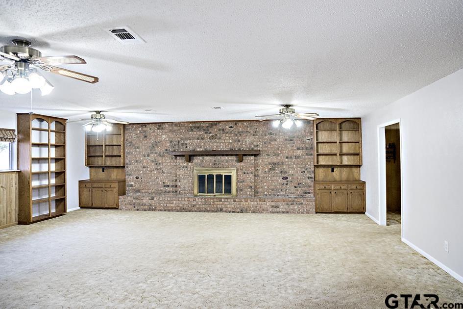 11133 St Hwy 19 N