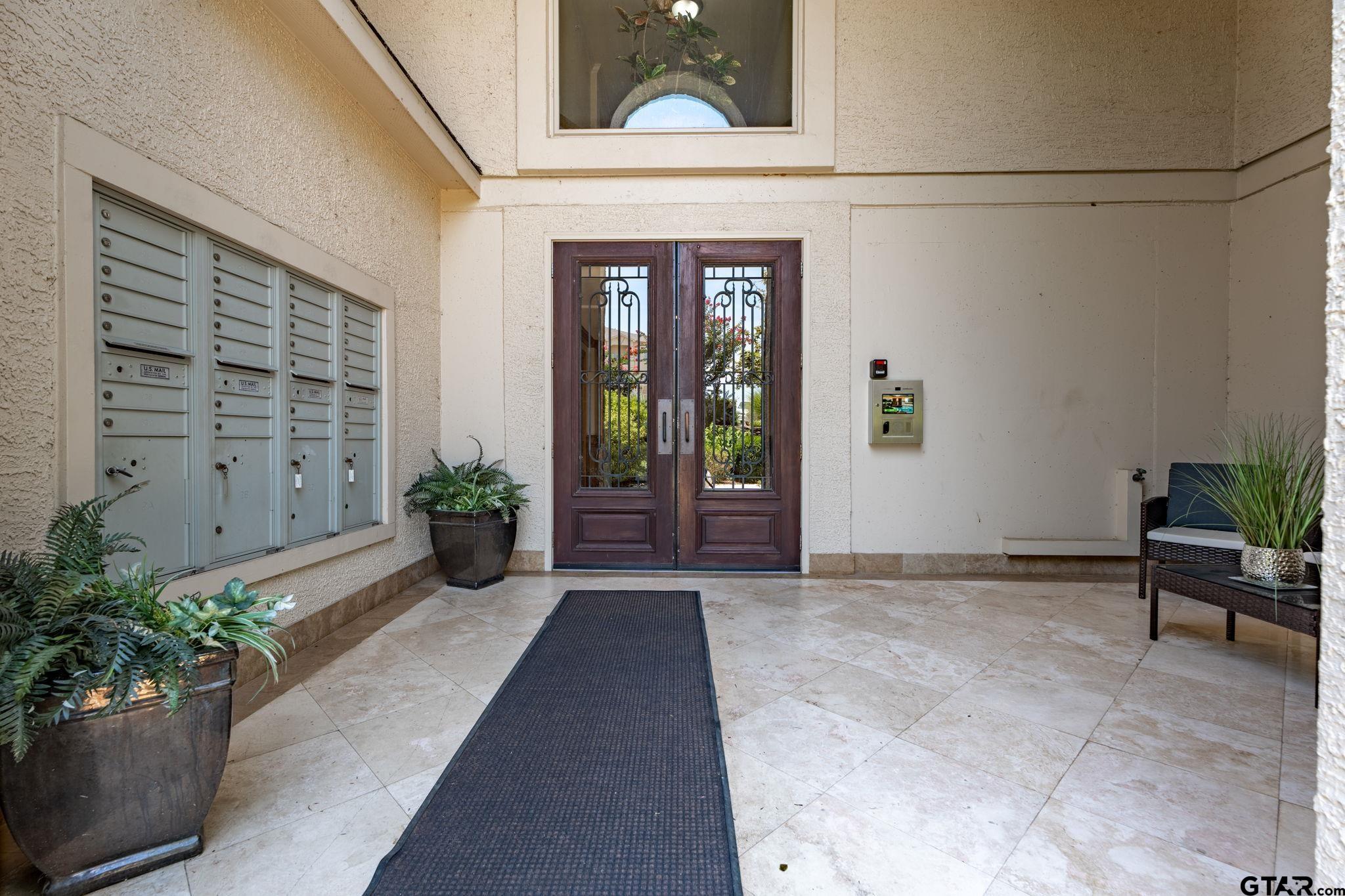 3363 Cascades Blvd #219