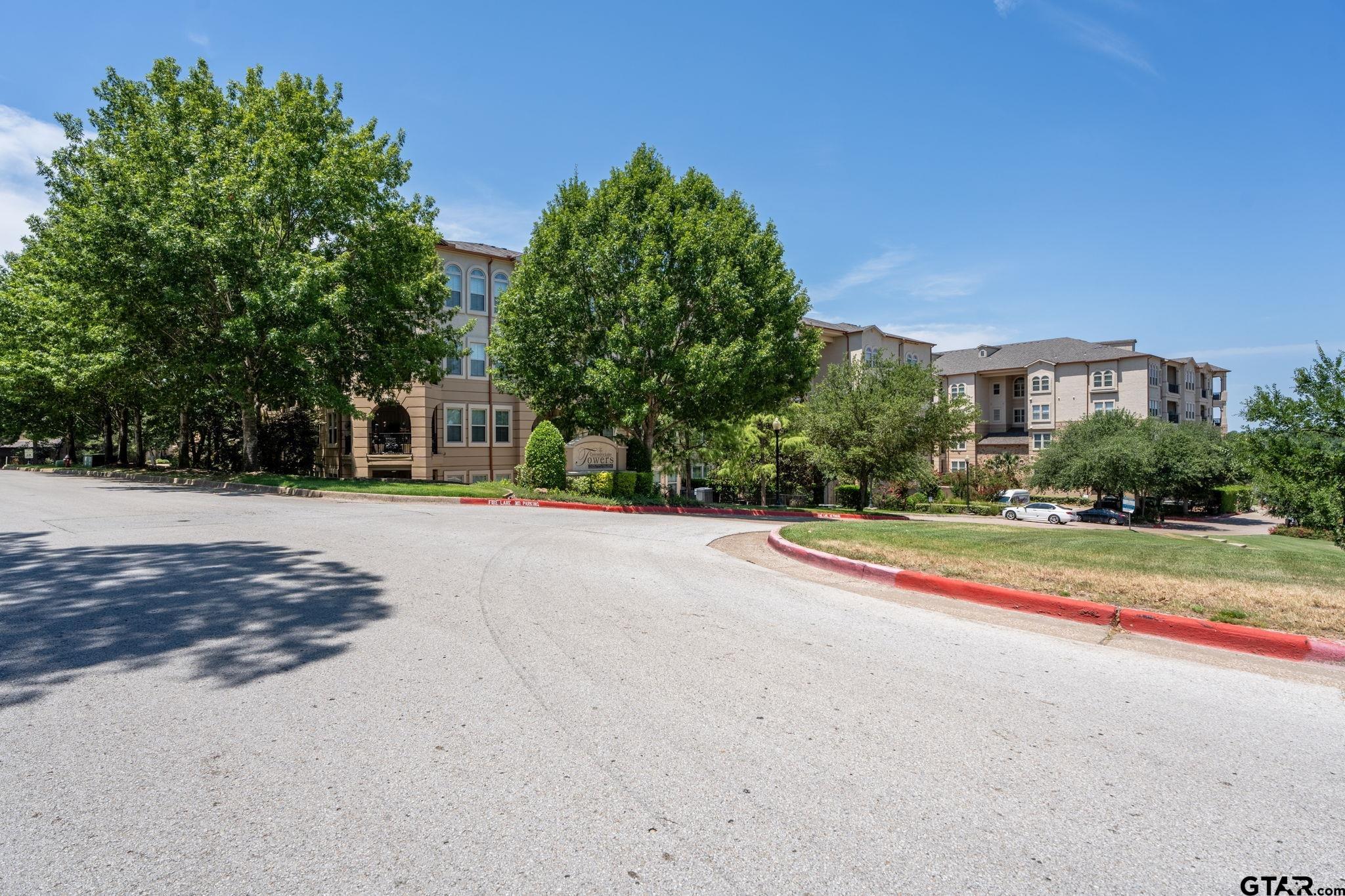 3363 Cascades Blvd #219