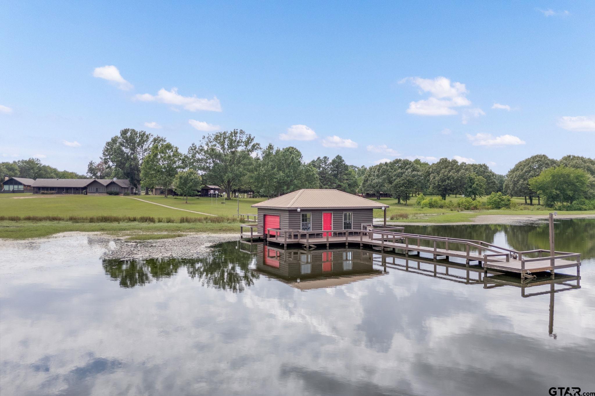 205 Private Road 5568