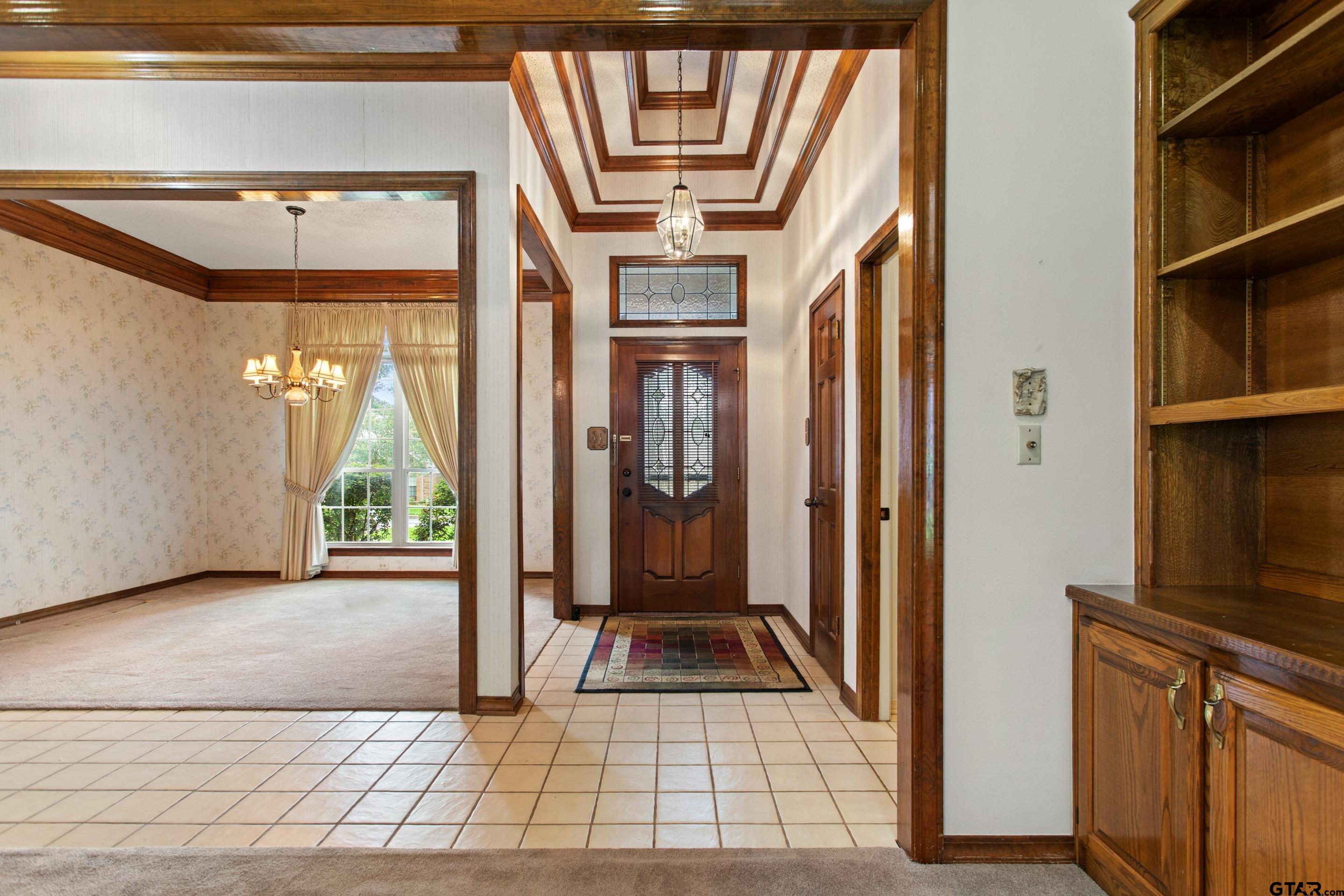 705 Cedar Creek