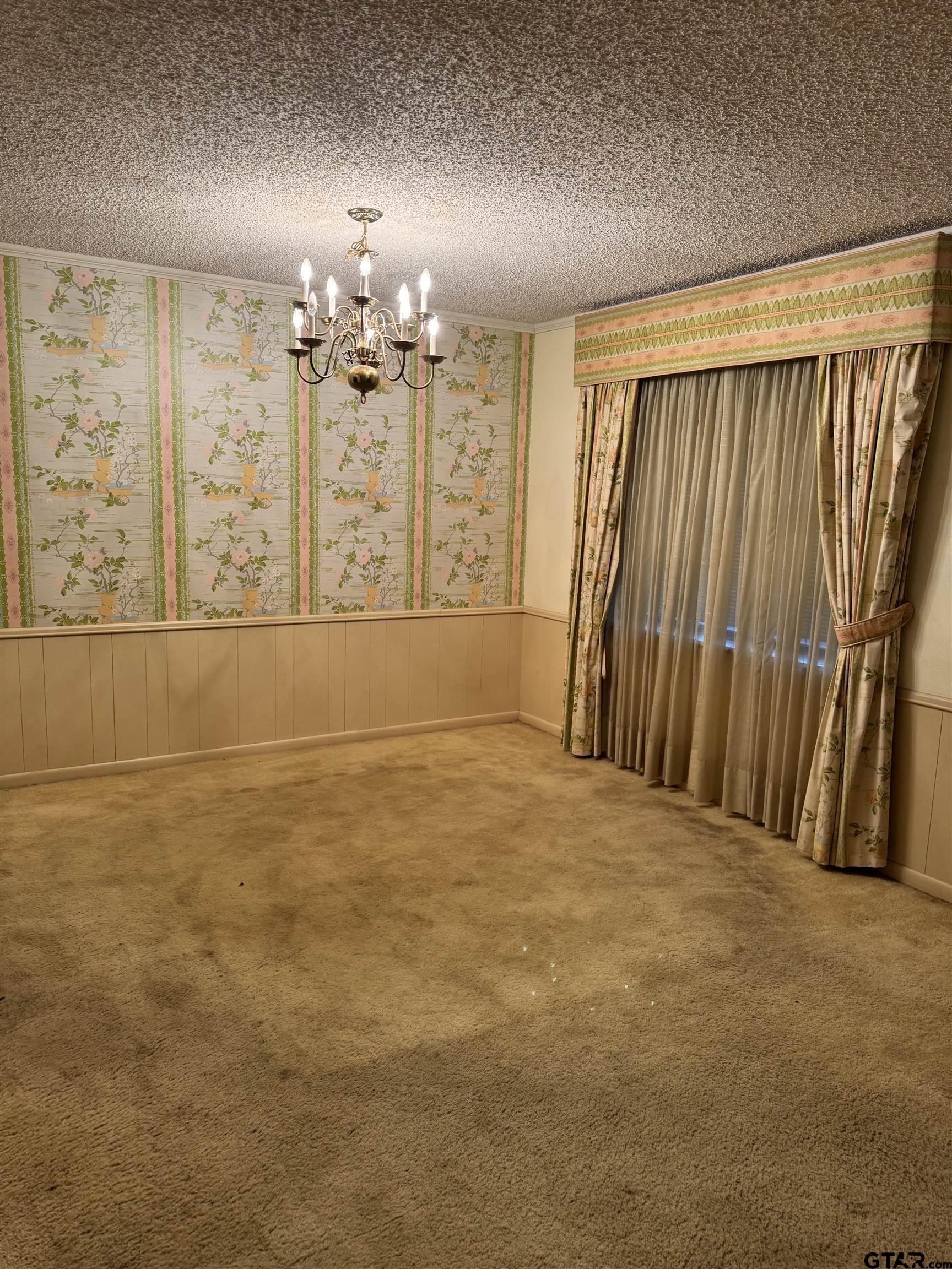 107 Villa Dr