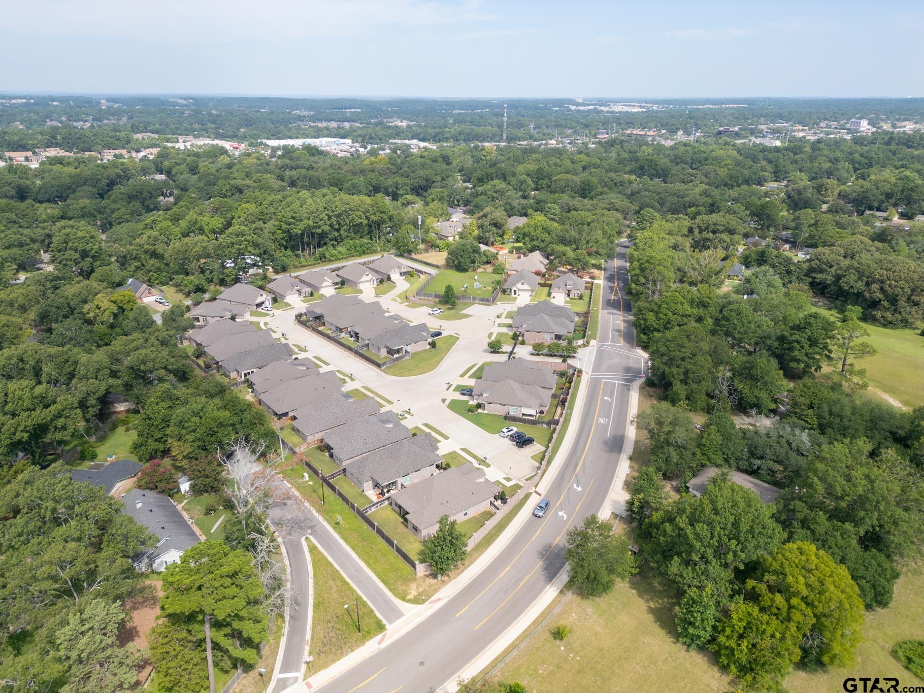 719 Cambridge Bend Cir