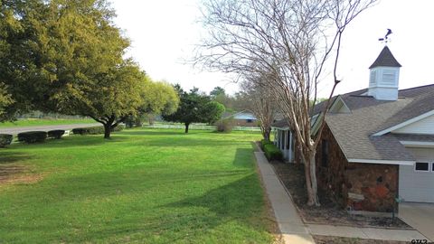 A home in Crockett