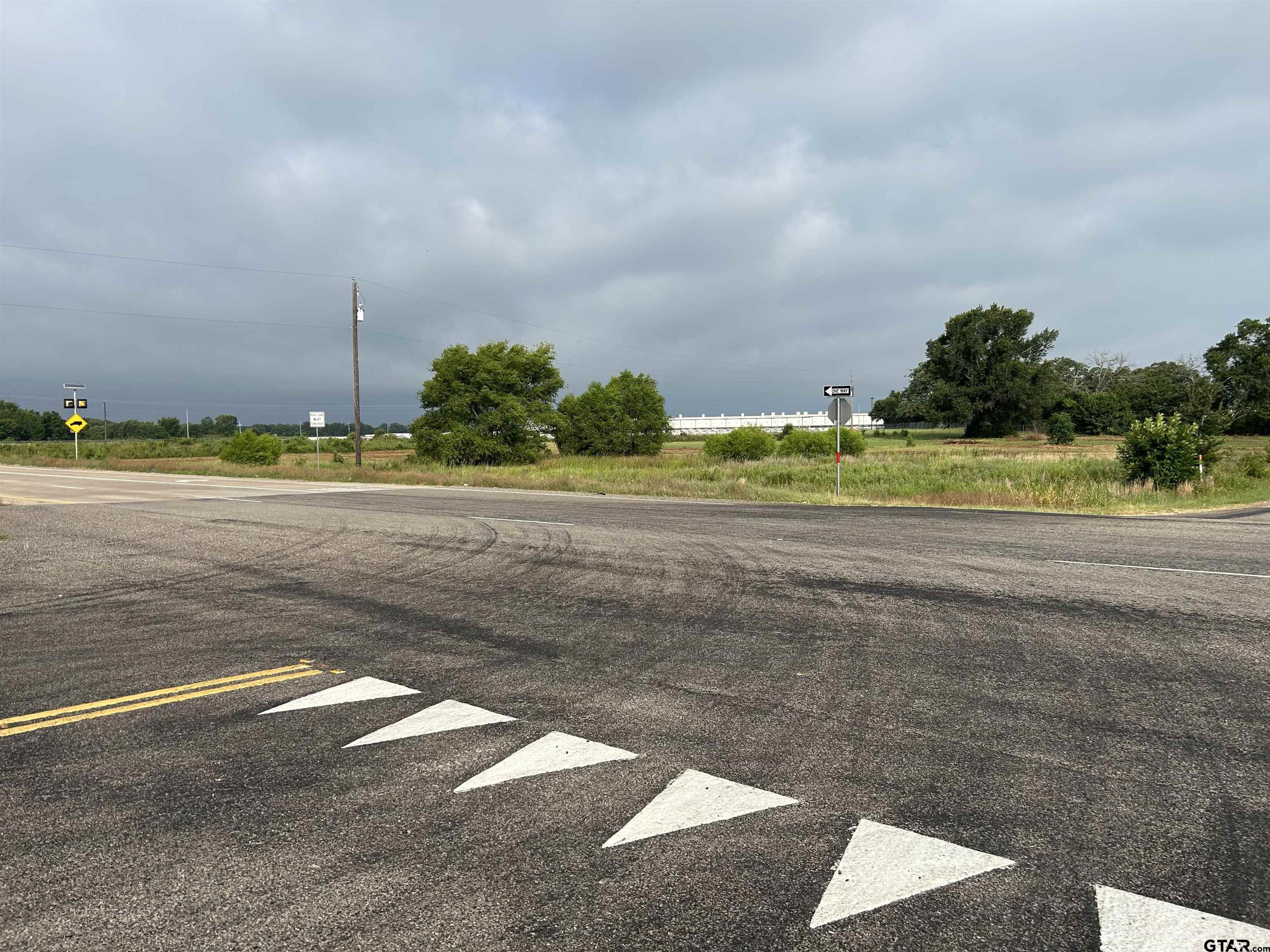 155 CR 2206 (US Hwy 79)