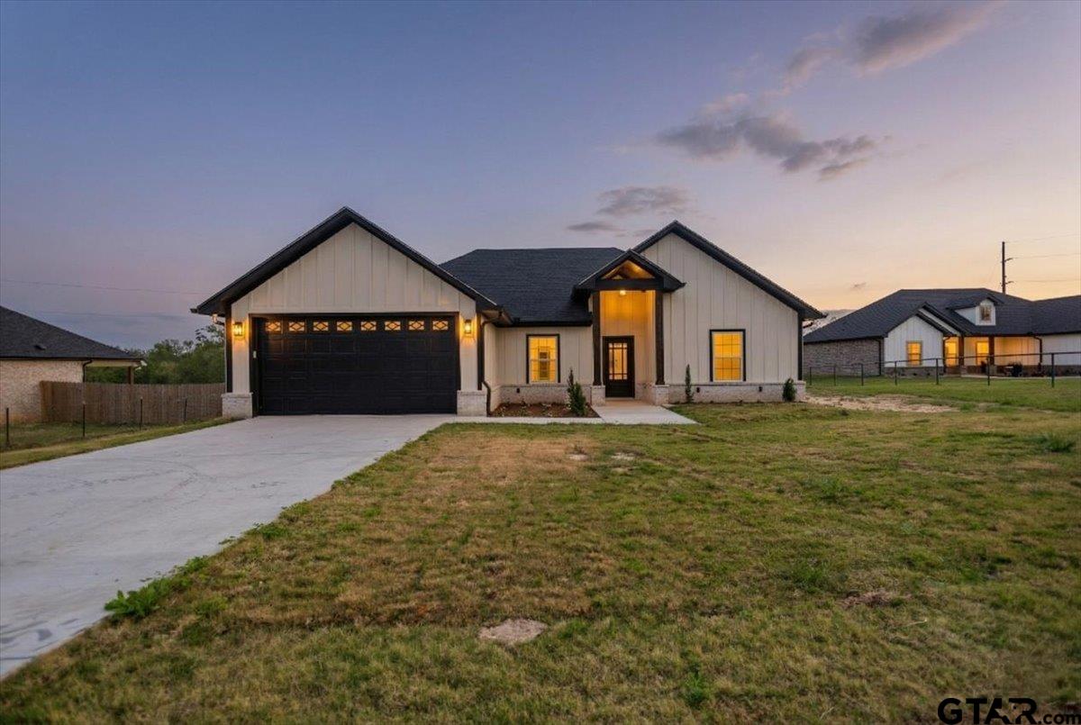 3078 County Road 326 E.