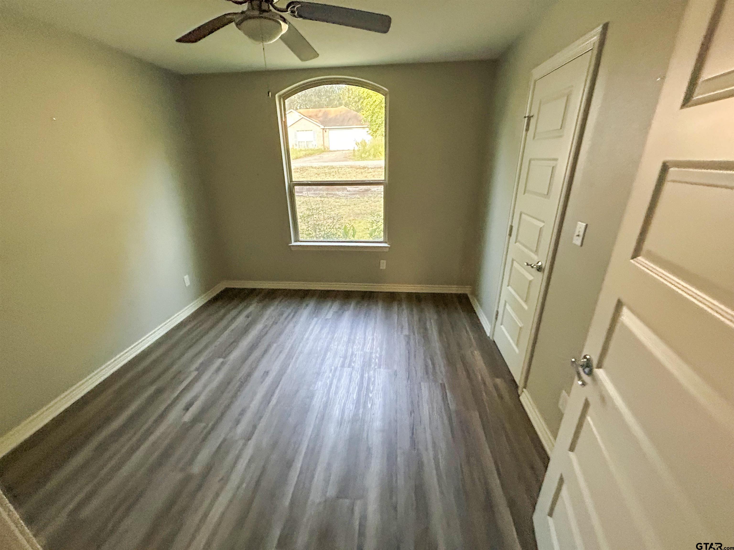 Tyler, Texas 75708, United States, 3 Bedrooms Bedrooms, ,2 BathroomsBathrooms,Residential,Active,219713