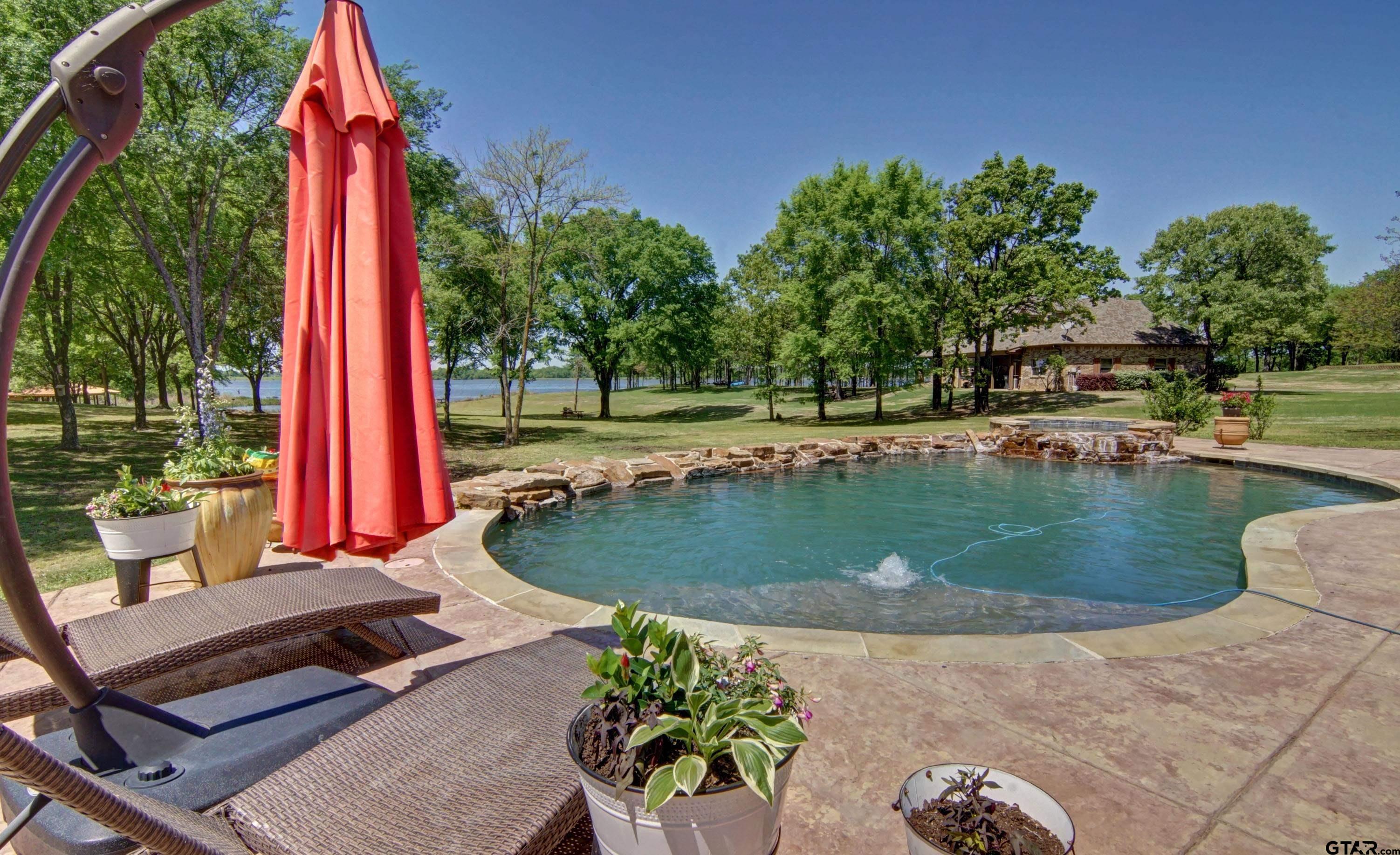 125 Private Road 5295