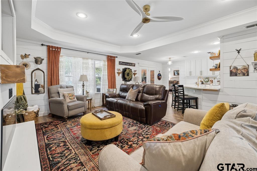 25 Starview Drive