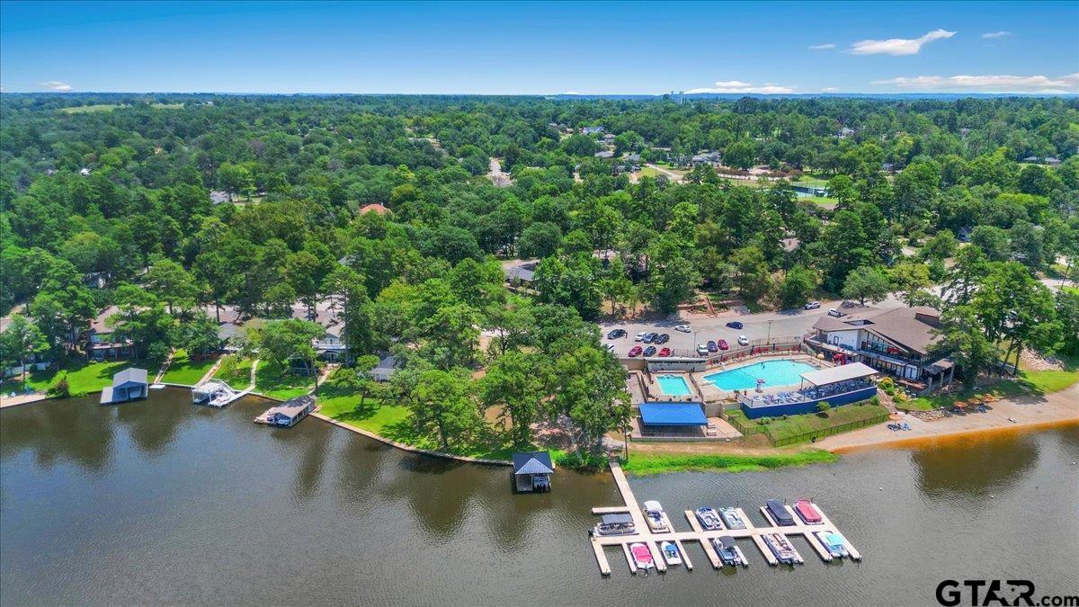 304 Hideaway Lane Central