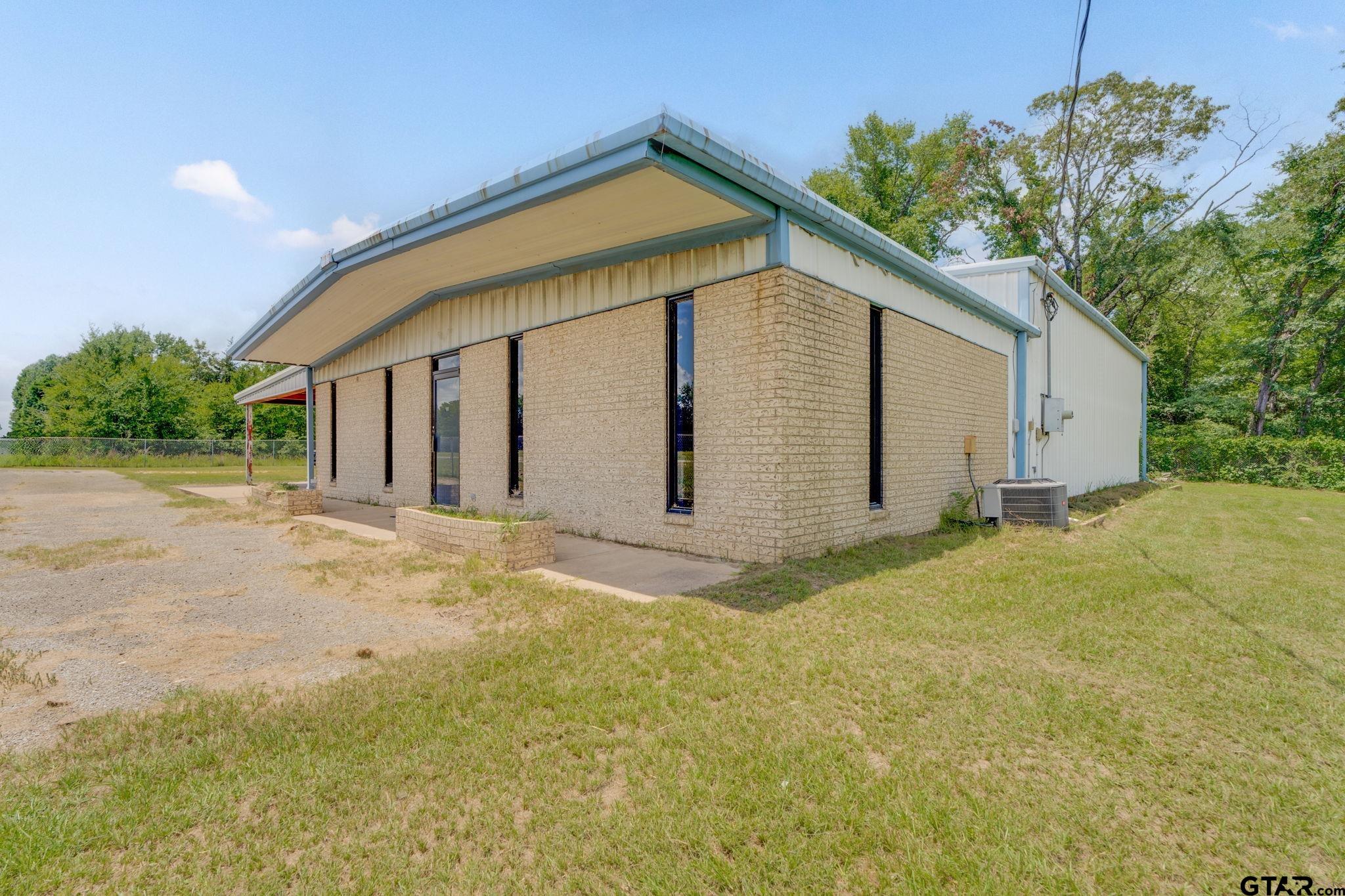 6887 State Highway 31