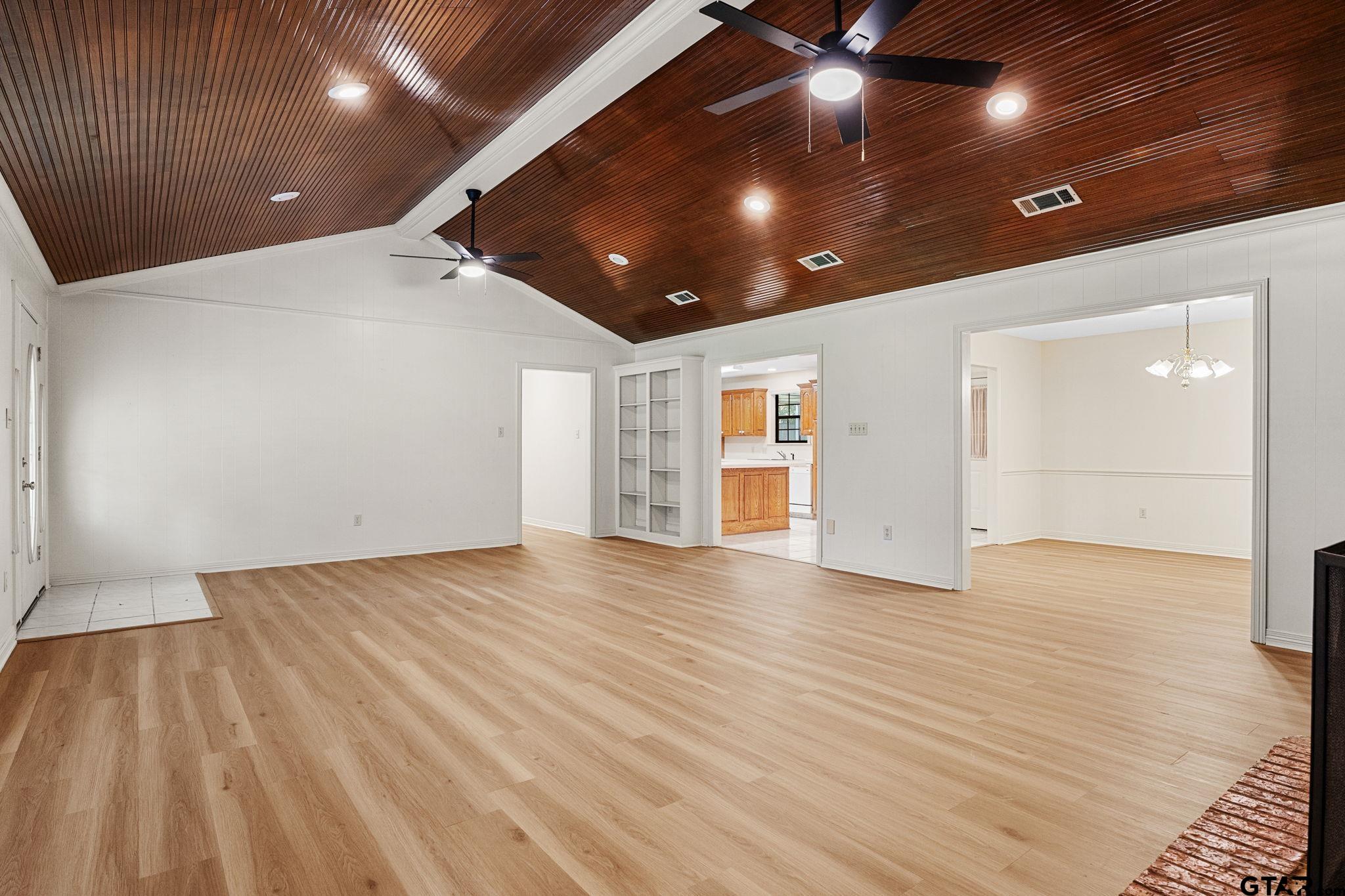 521 Sunnyside Dr